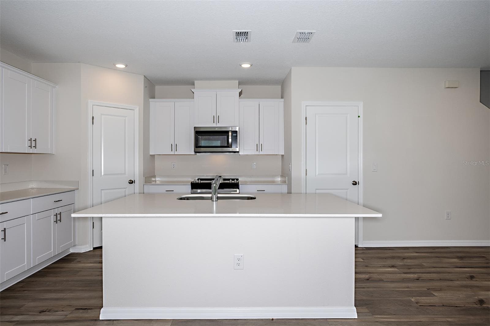 Single Family Residence at 9144 BENT BR, DADE CITY, photo 7 of 18