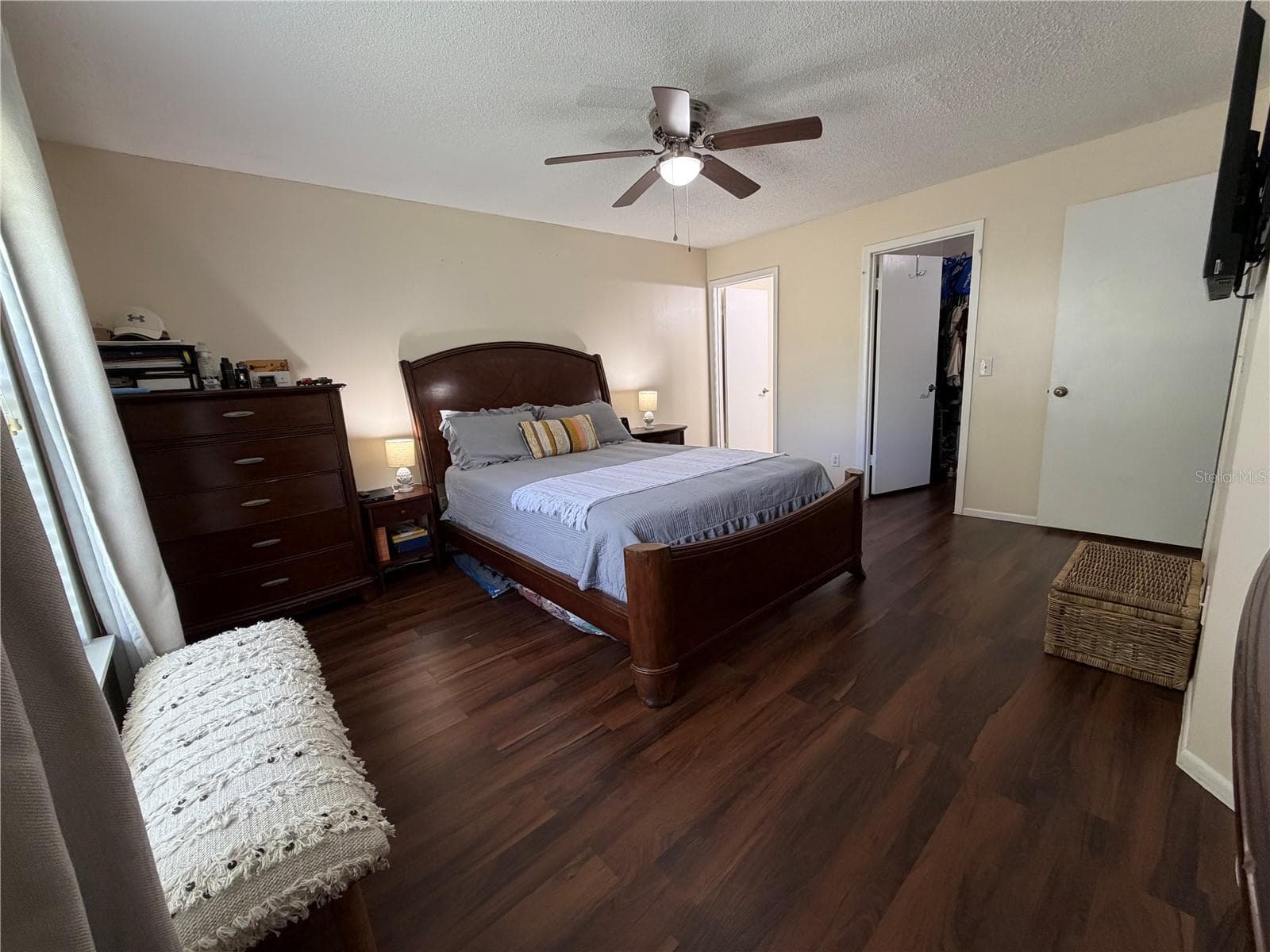 Master Room - 5457 LAKE MARGARET DR #19-1, ORLANDO