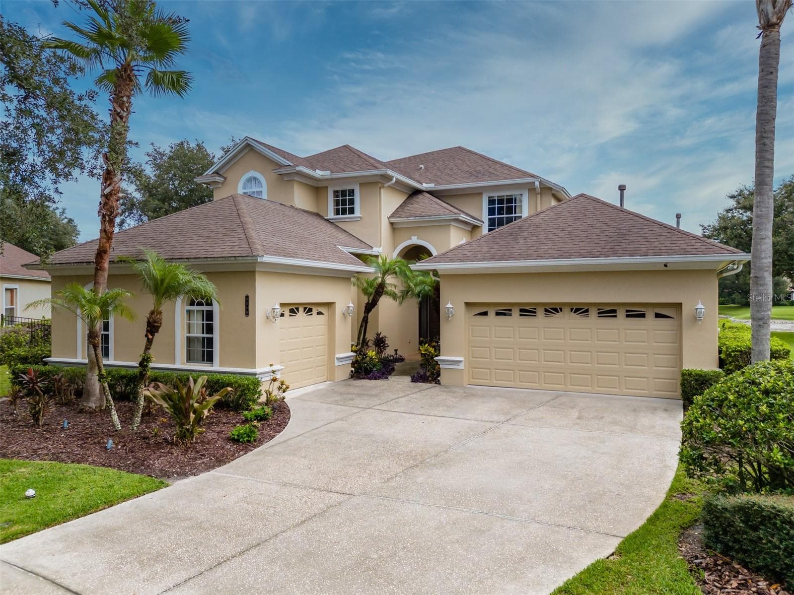 8016 CYPRESS CROSSING CT