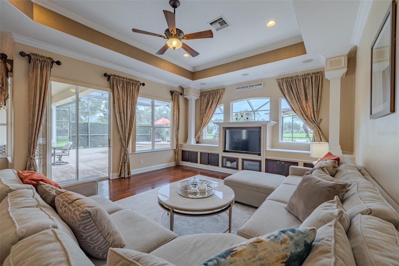 Single Family Residence at 8016 CYPRESS CROSSING CT, TAMPA, photo 3 of 69