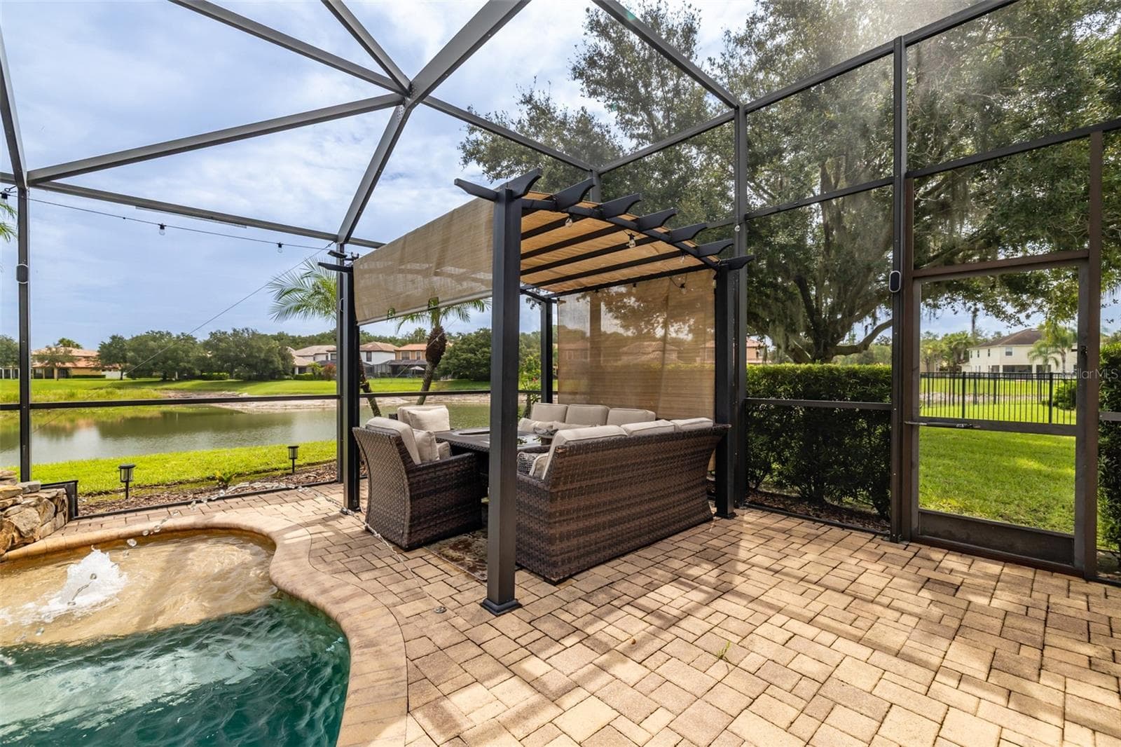 Single Family Residence at 8016 CYPRESS CROSSING CT, TAMPA, photo 12 of 69