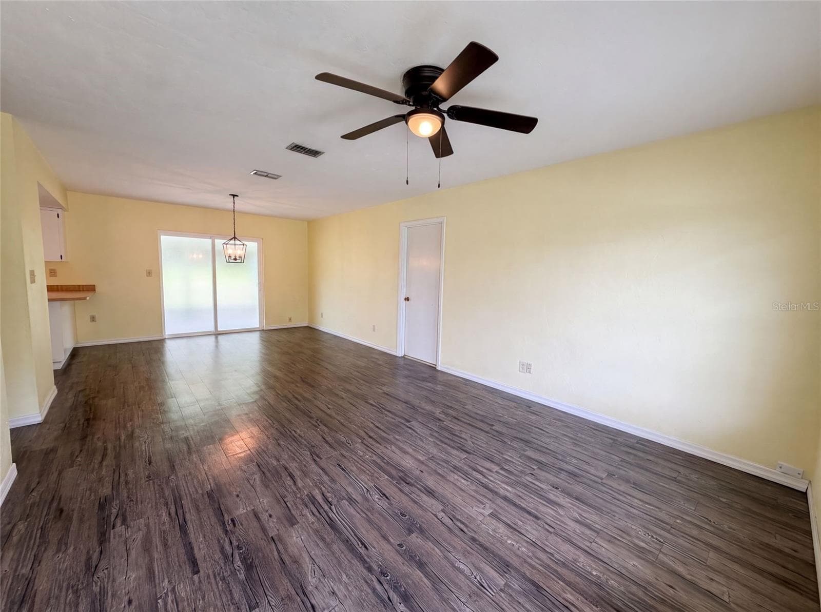 Single Family Residence at 3664 SW IVY PL, DUNNELLON, photo 3 of 23