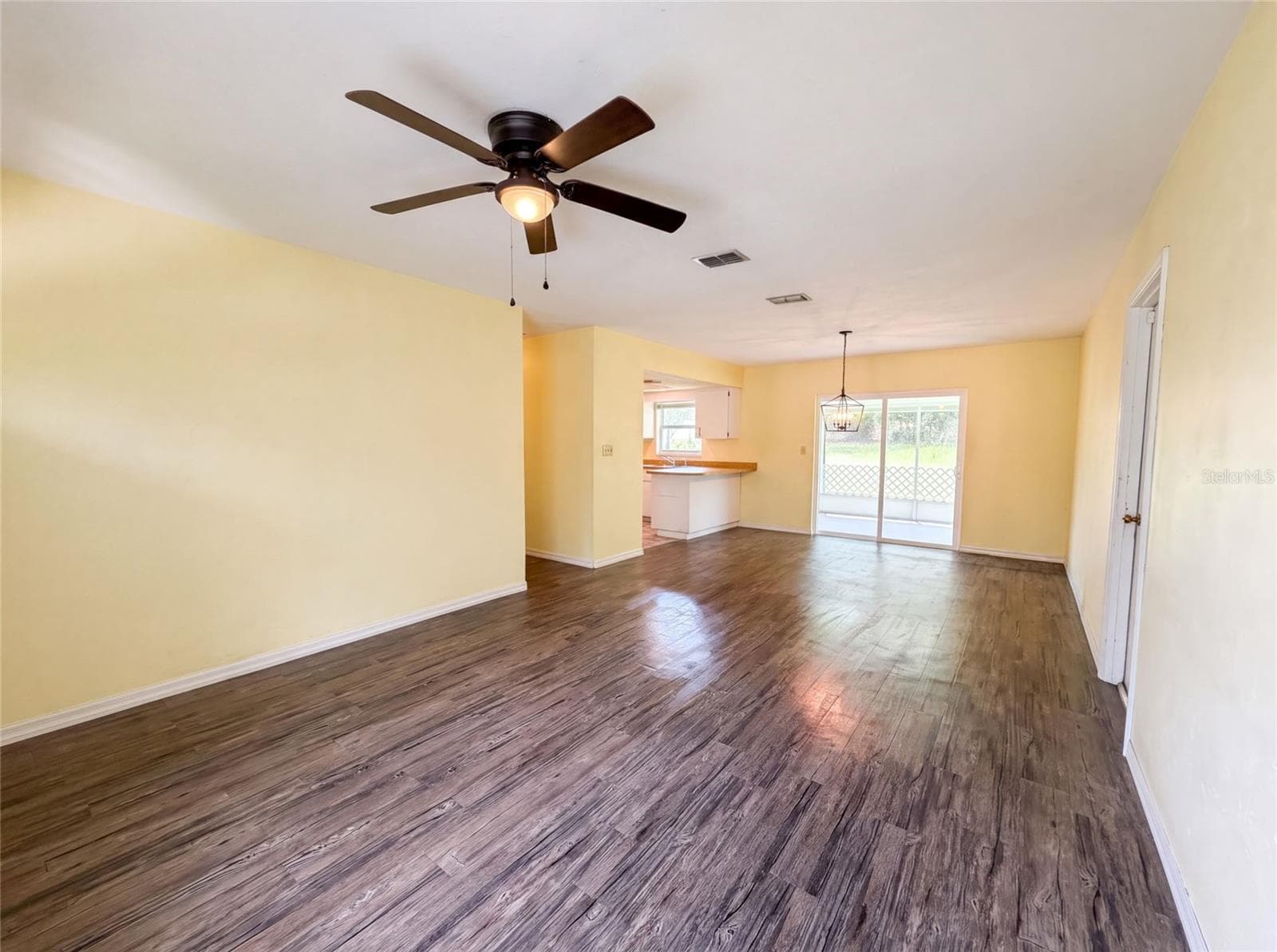 Single Family Residence at 3664 SW IVY PL, DUNNELLON, photo 11 of 23