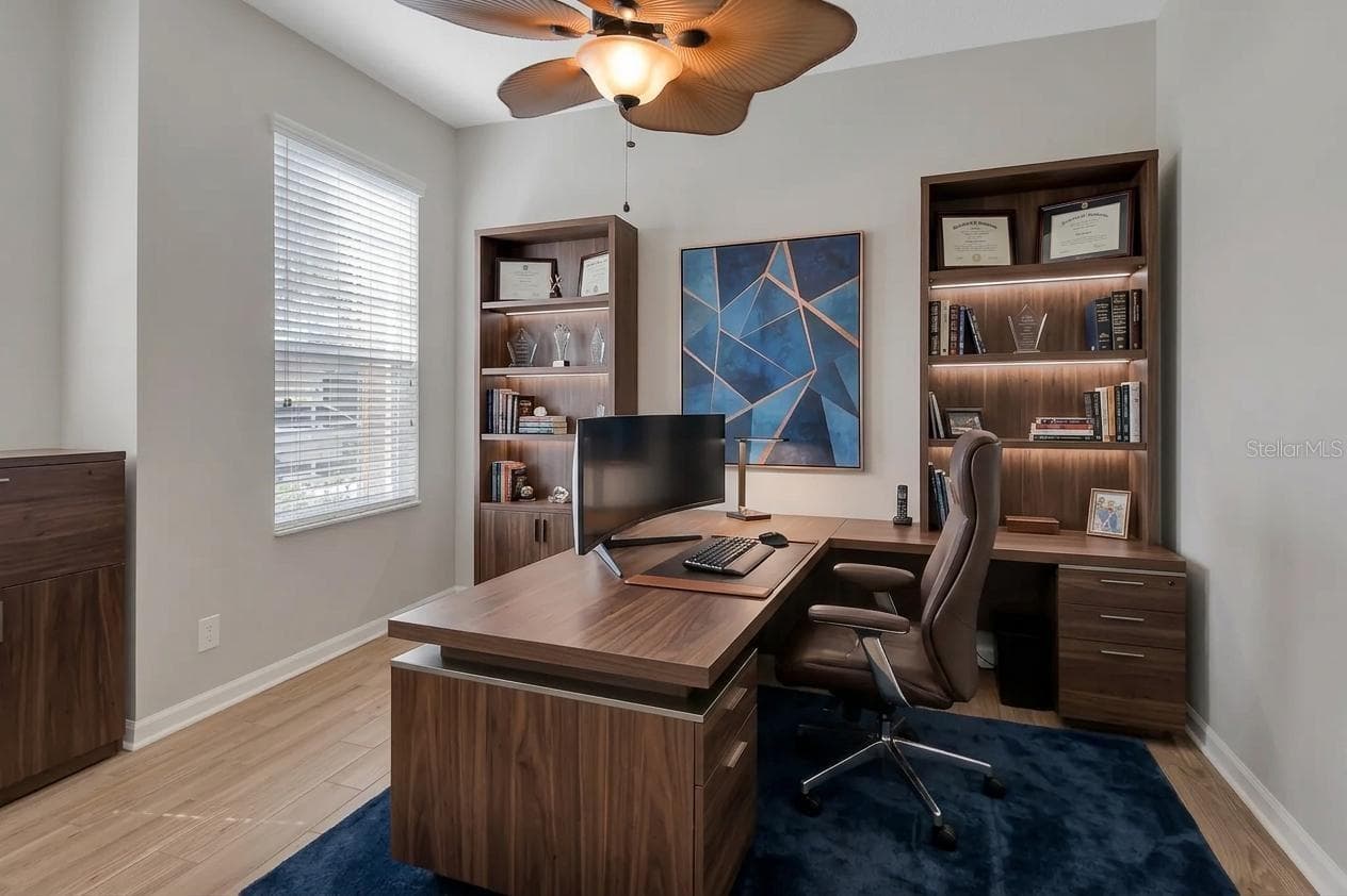 Flex Space/Office - 204 WOODHOUSE LN, DELAND