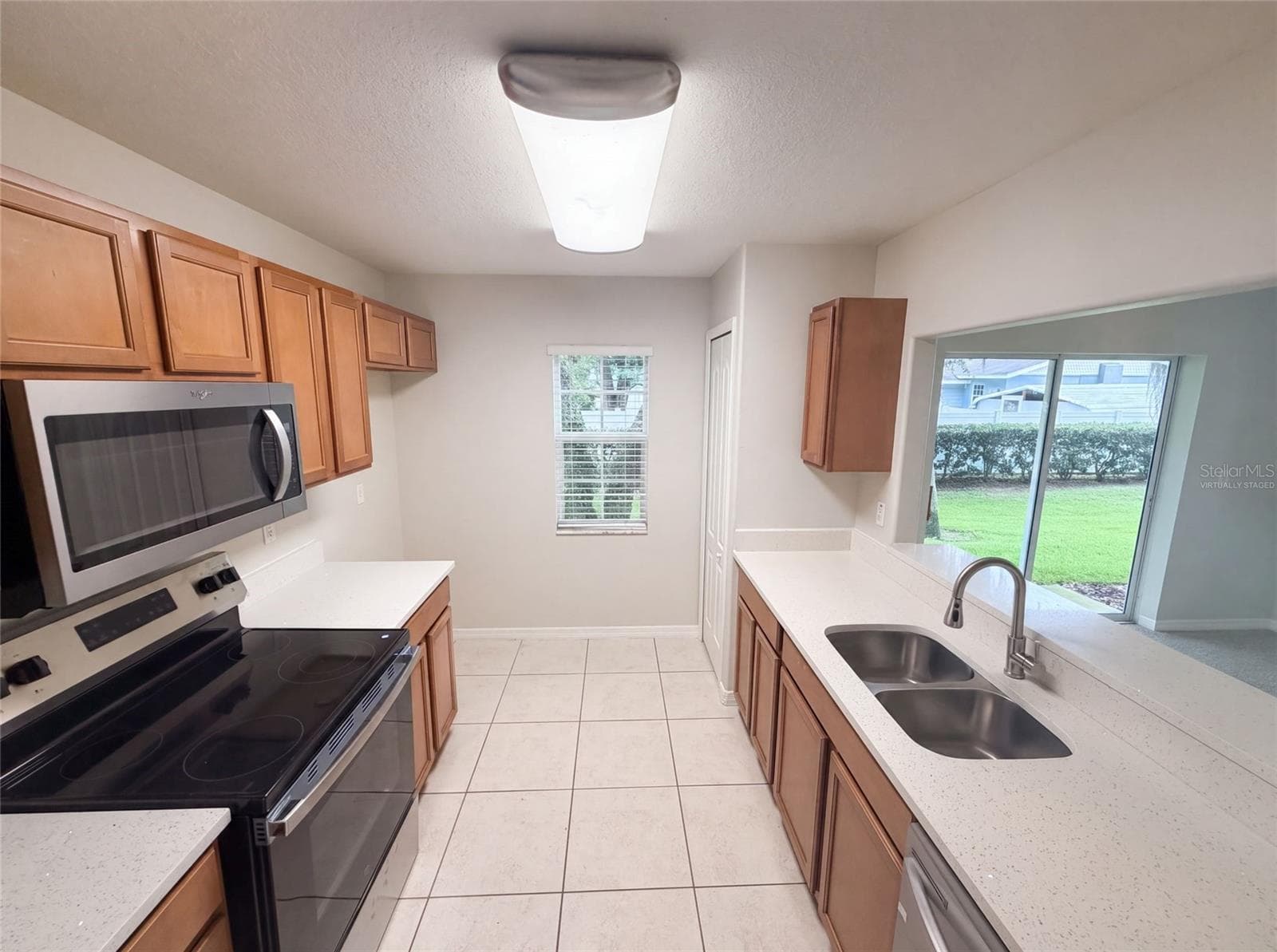 Virtually Staged - 37557 DALIHA TER, ZEPHYRHILLS