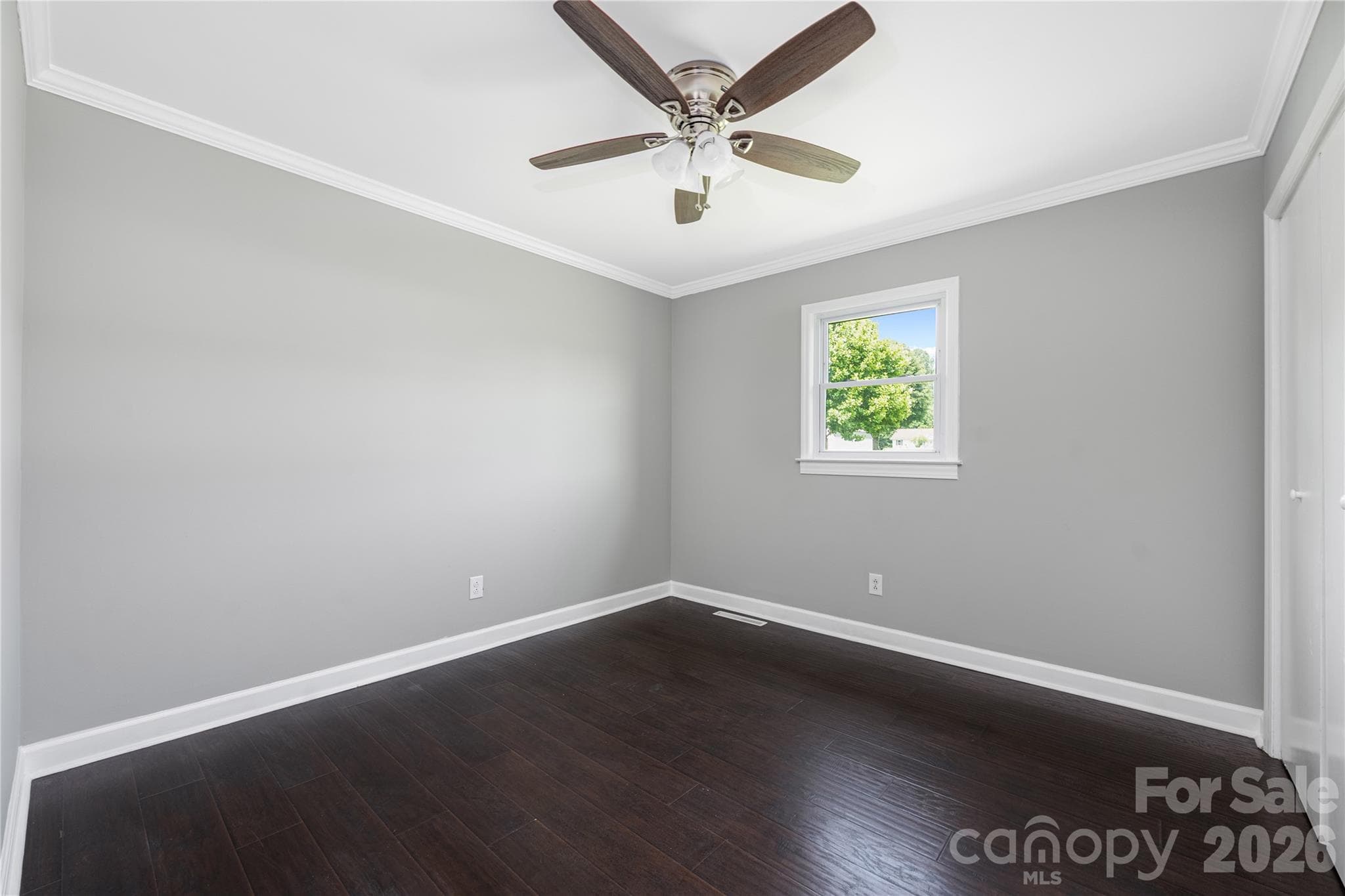 Single Family Residence at 112 Robinette Lane, Statesville, photo 14 of 33