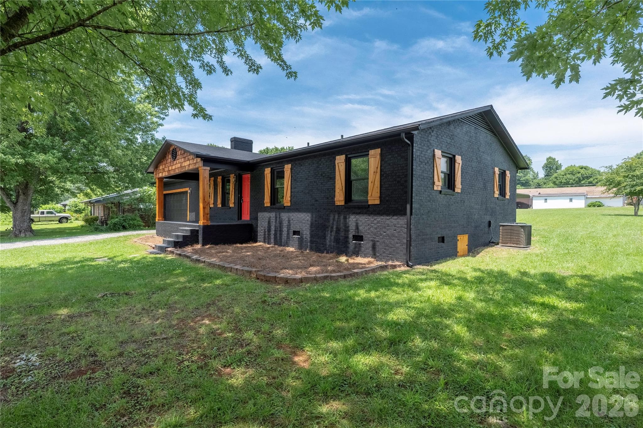 Single Family Residence at 112 Robinette Lane, Statesville, photo 27 of 33