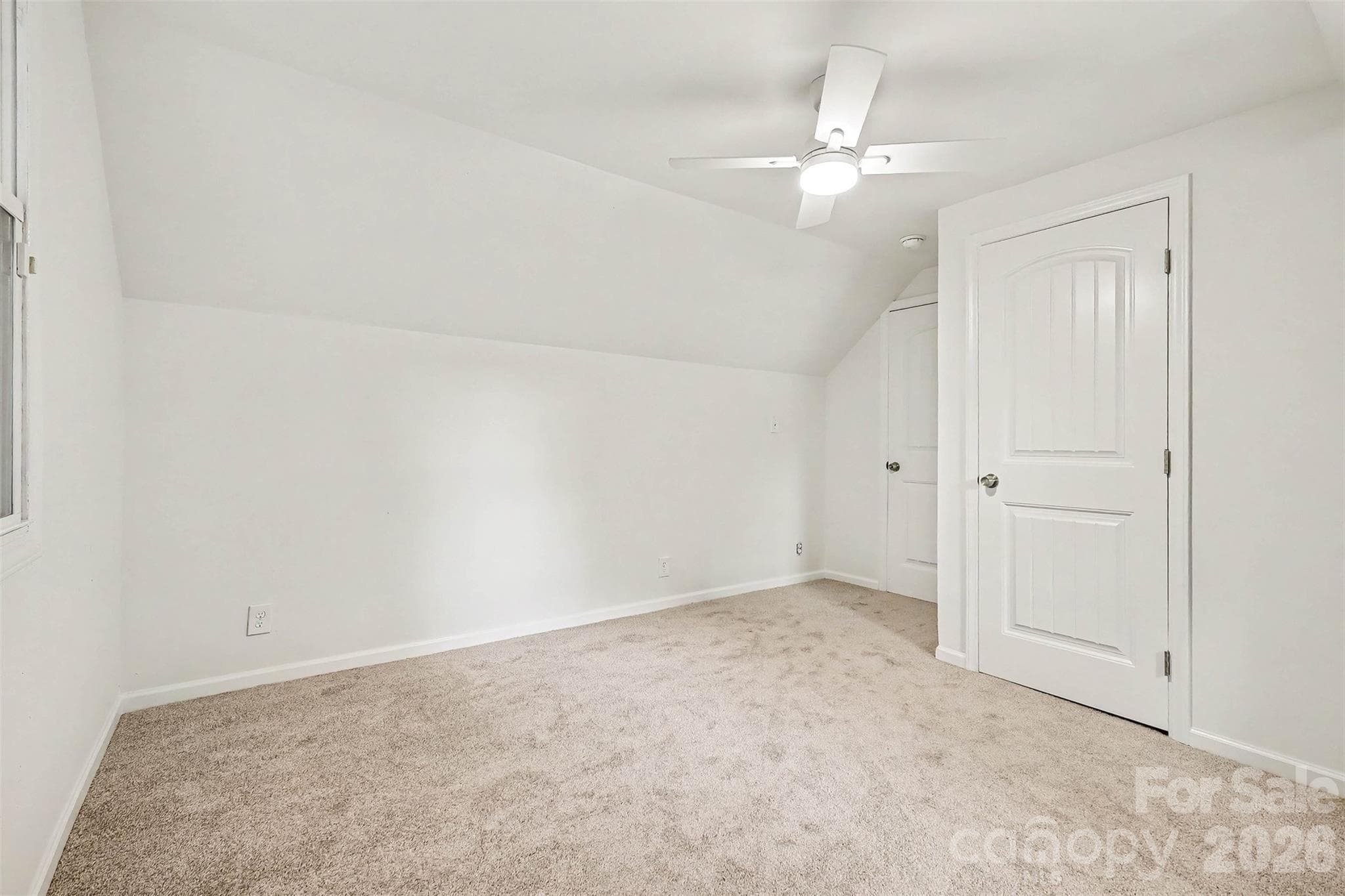 Single Family Residence at 2019 Dalehurst Drive, Charlotte, photo 27 of 40
