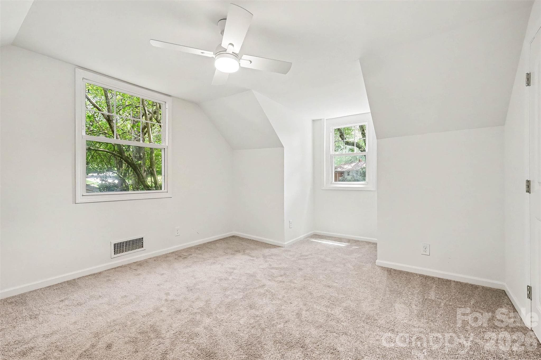 Single Family Residence at 2019 Dalehurst Drive, Charlotte, photo 28 of 40