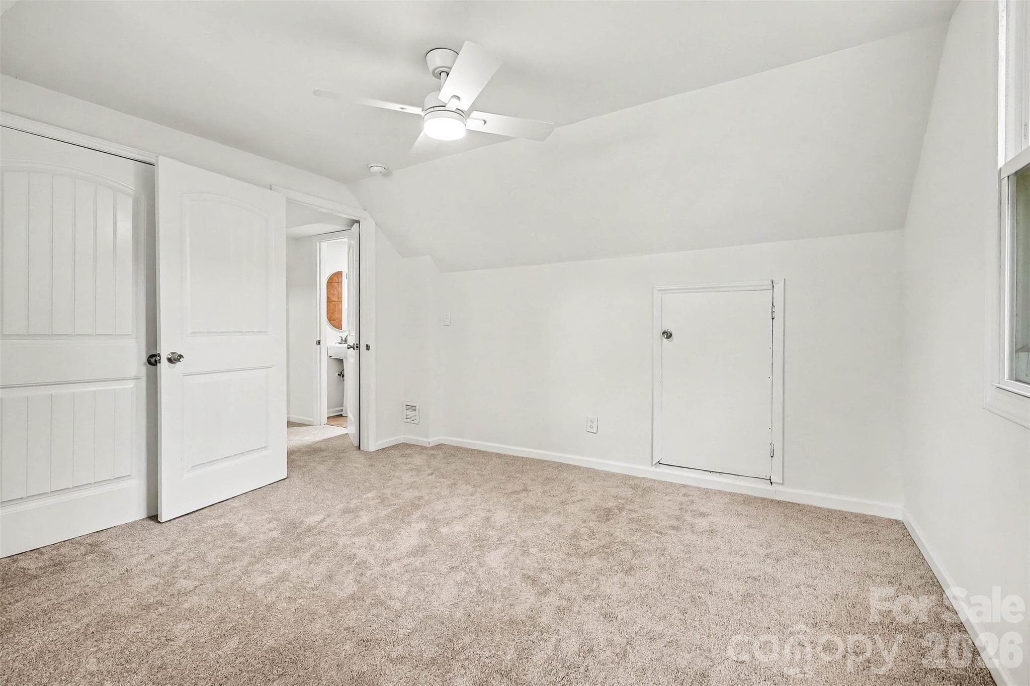 Single Family Residence at 2019 Dalehurst Drive, Charlotte, photo 30 of 40