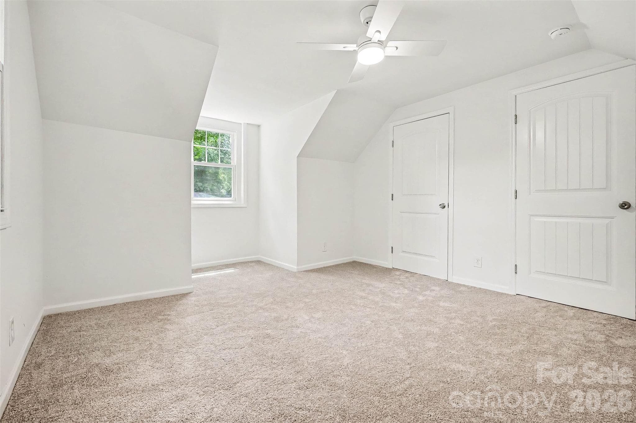 Single Family Residence at 2019 Dalehurst Drive, Charlotte, photo 32 of 40