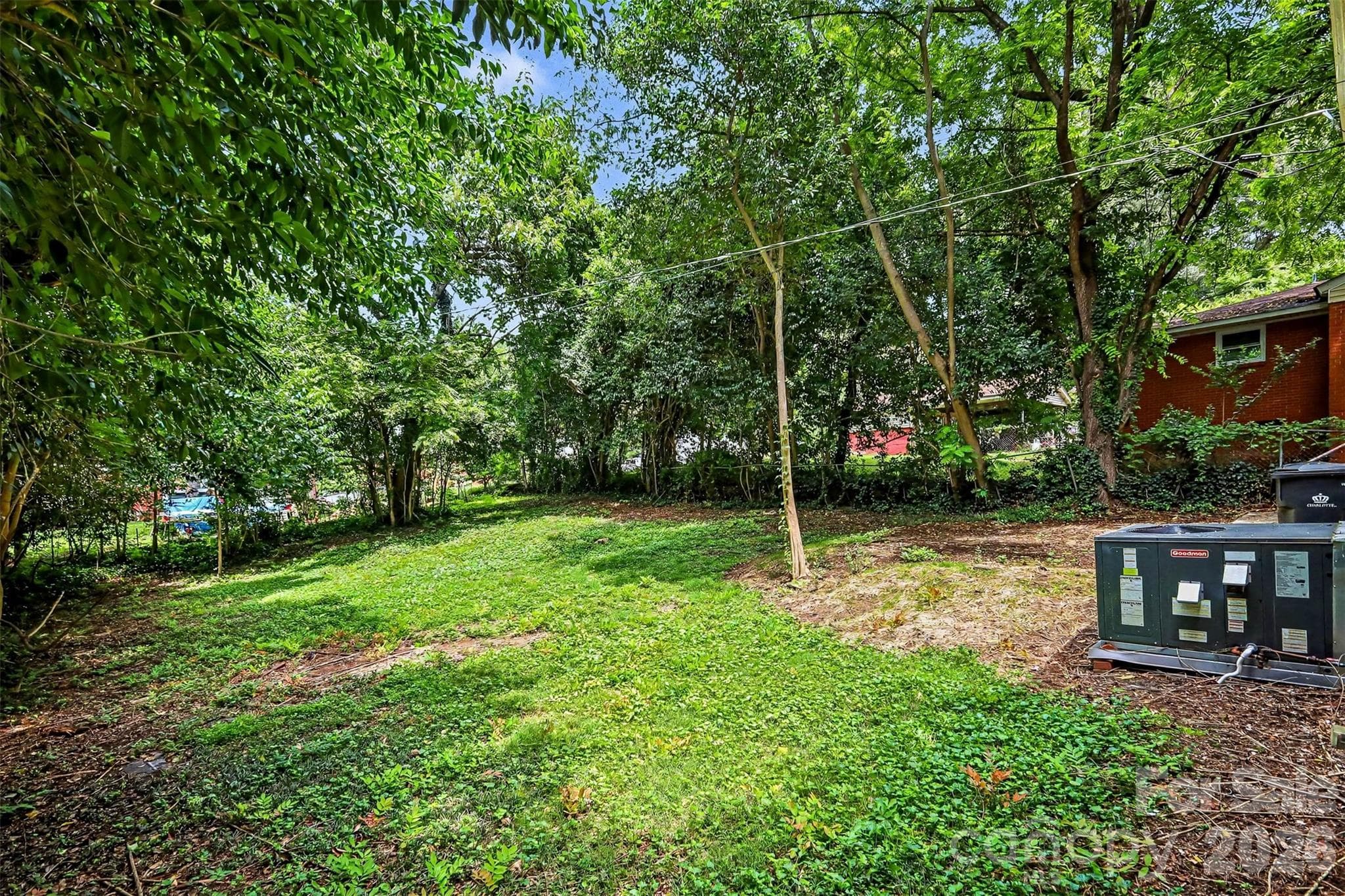 Single Family Residence at 2019 Dalehurst Drive, Charlotte, photo 38 of 40