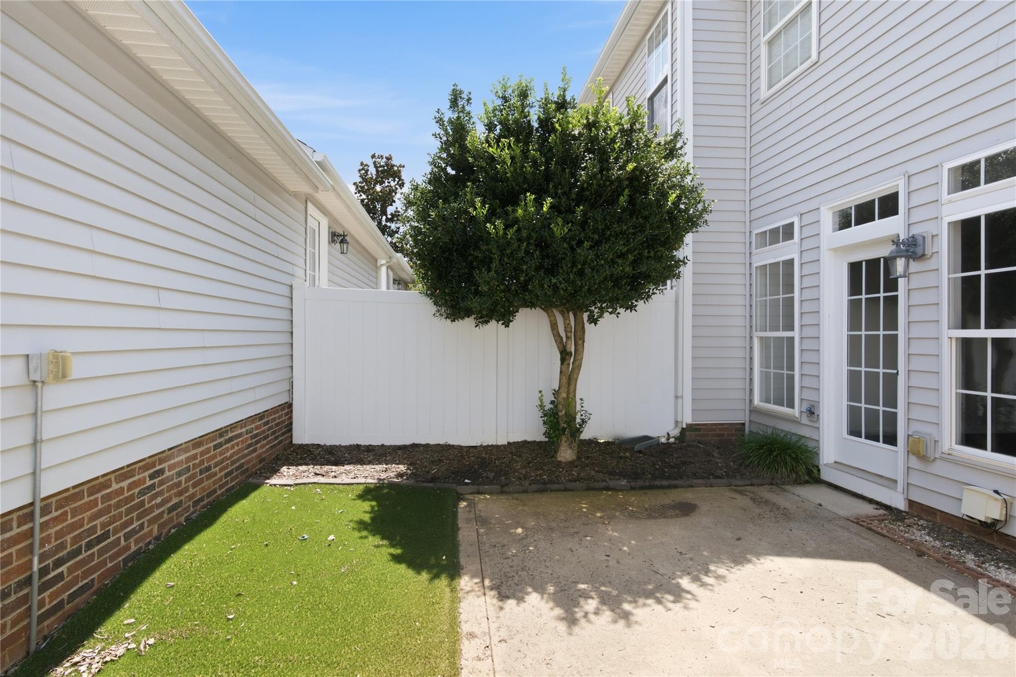 Townhouse at 20528 Harbor View Drive, Cornelius, photo 35 of 44