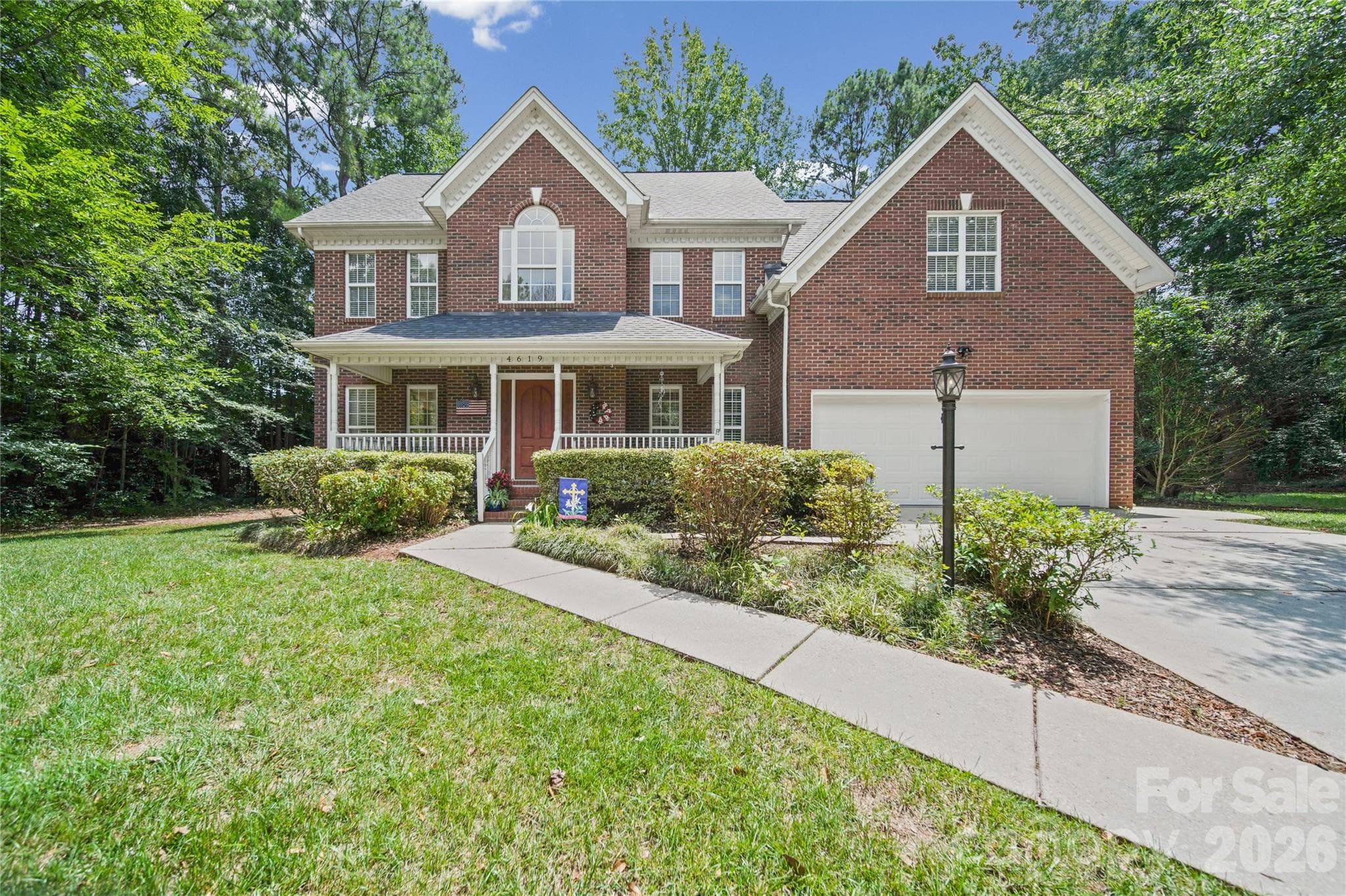 Single Family Residence at 4619 Lenden Hall Court, Gastonia, photo 3 of 45