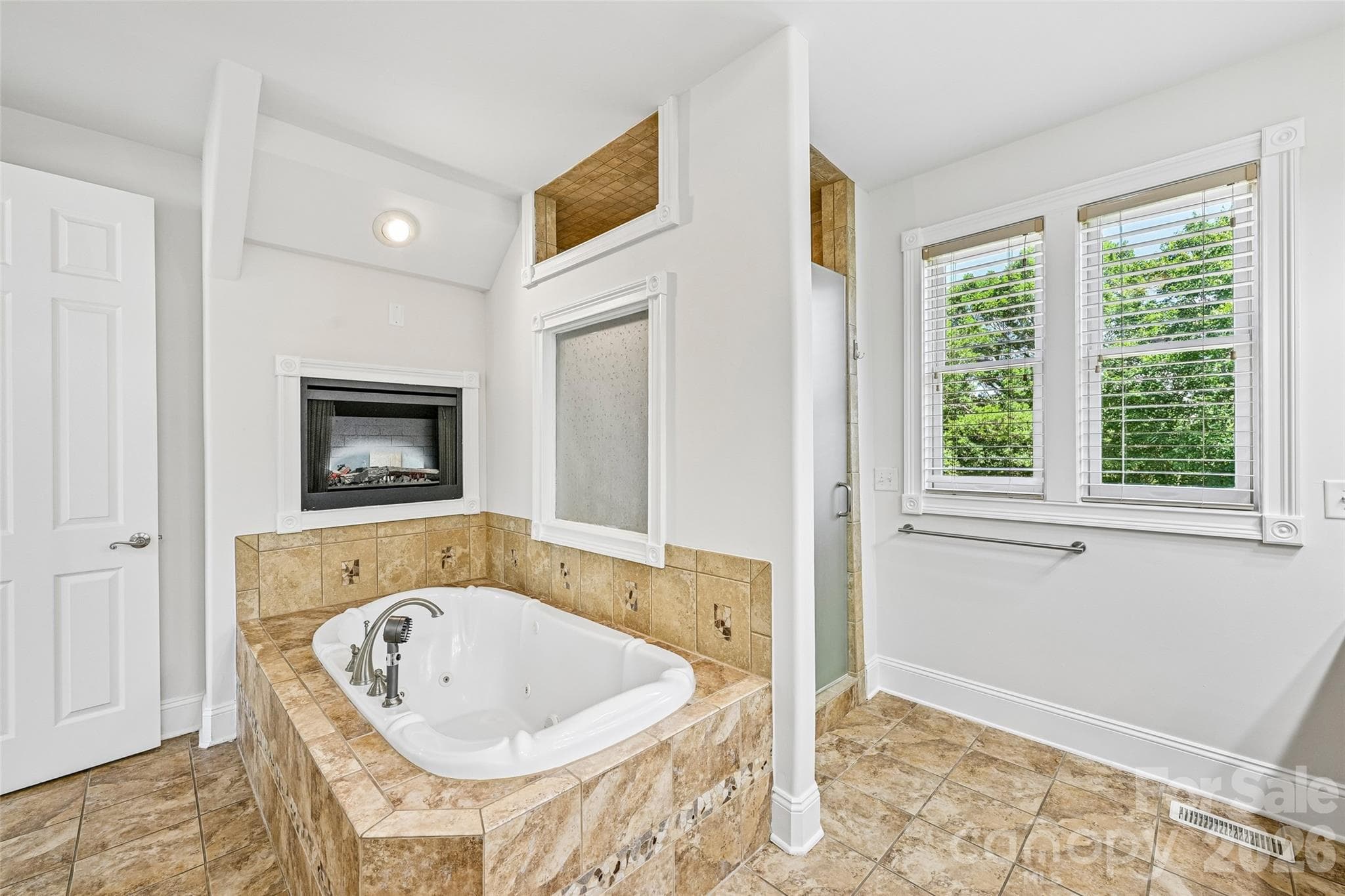 Single Family Residence at 2016 Rocky Stream Road, York, photo 29 of 45