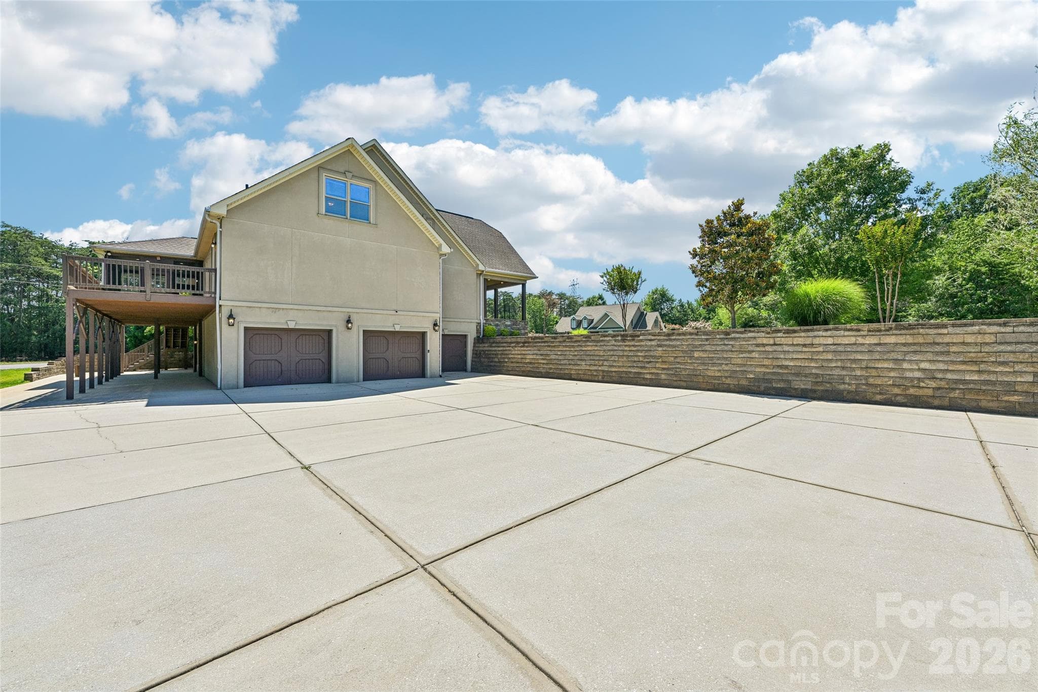 Single Family Residence at 2016 Rocky Stream Road, York, photo 41 of 45
