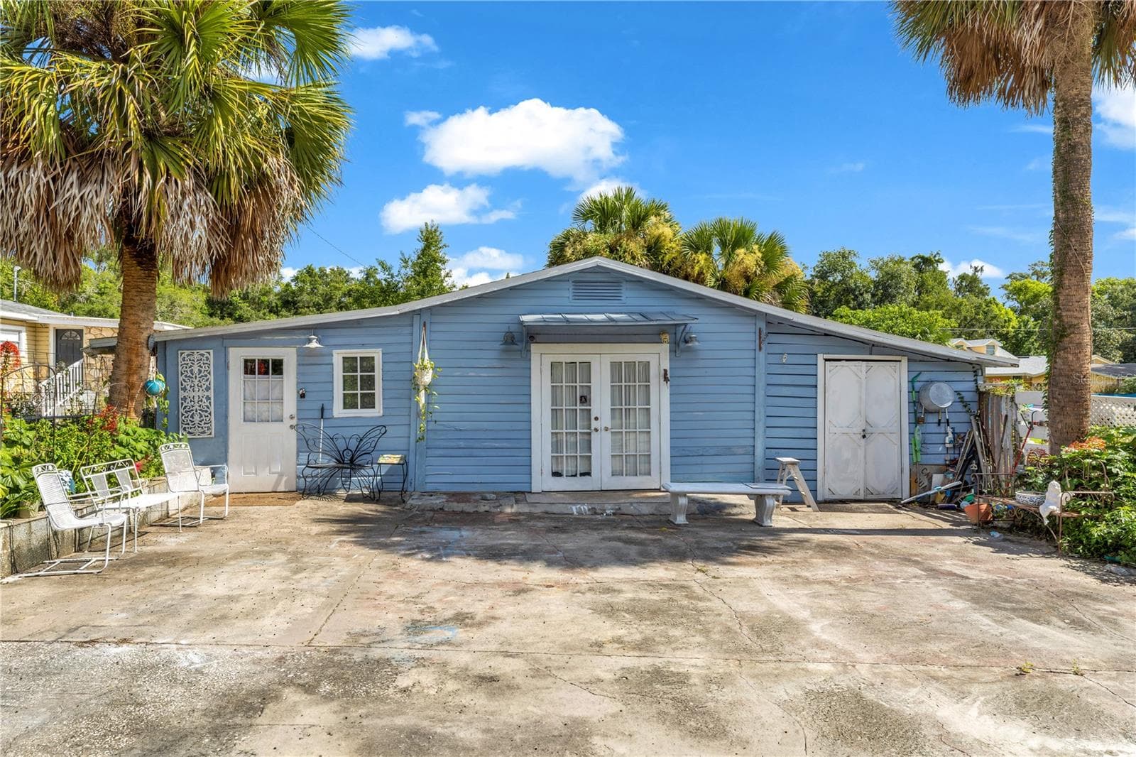 Single Family Residence at 405 W SIMON AVE, APOPKA, photo 13 of 26