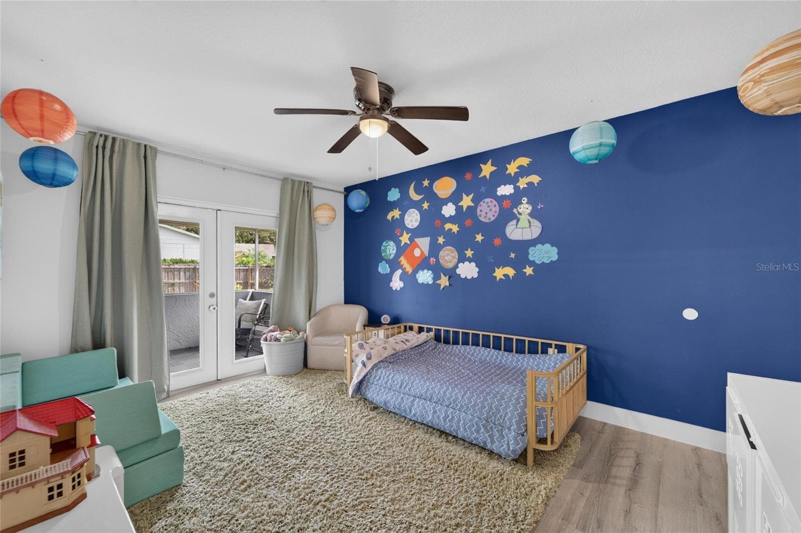 Single Family Residence at 1120 LAKEMONT DR, VALRICO, photo 51 of 88