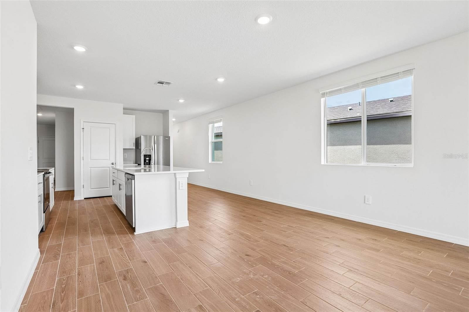 Single Family Residence at 3454 MOSCATO DR, BROOKSVILLE, photo 19 of 40