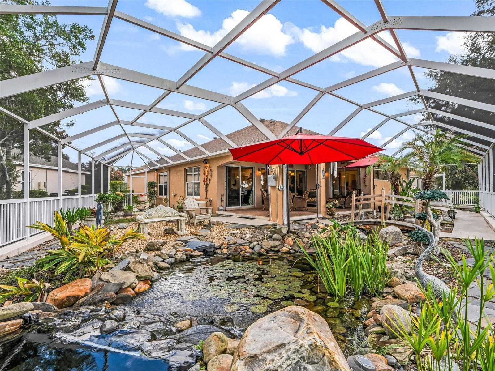 Koi Pond, Fountain and running stream - 17116 SE 79TH MCLAWREN TER, THE VILLAGES