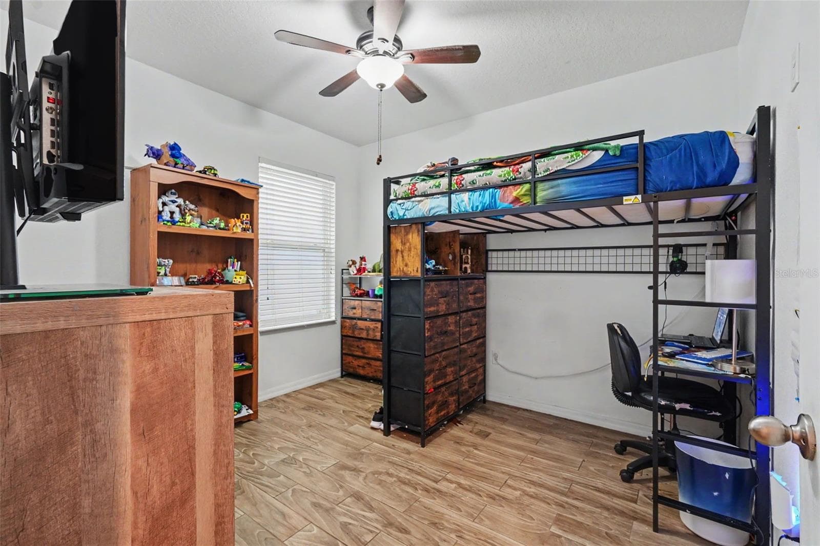 Single Family Residence at 3918 WILLOW HAMMOCK DR, PALMETTO, photo 20 of 29