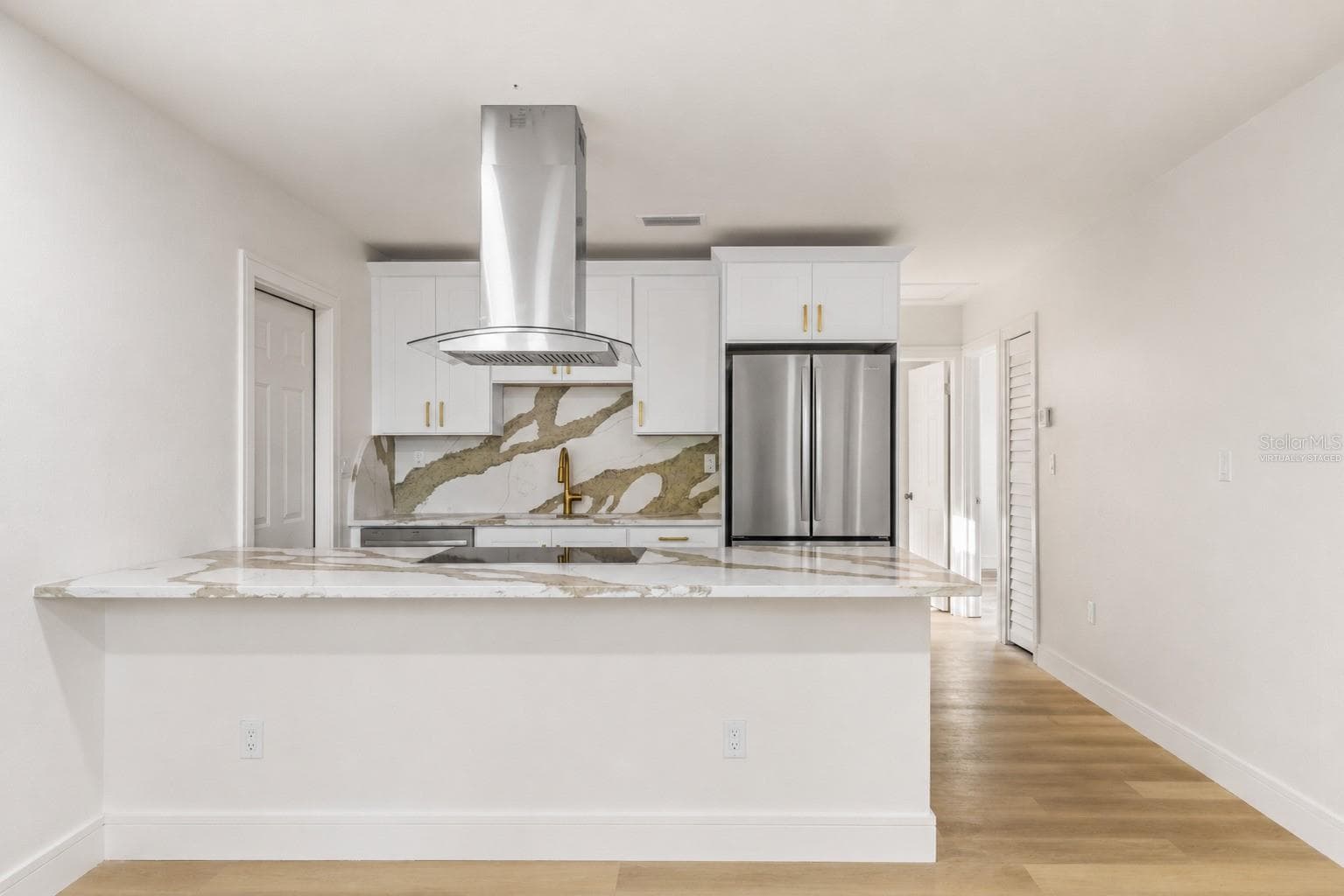 Virtually staged – Kitchen (Stainless appliances included) - 5532 6TH AVE N, ST PETERSBURG