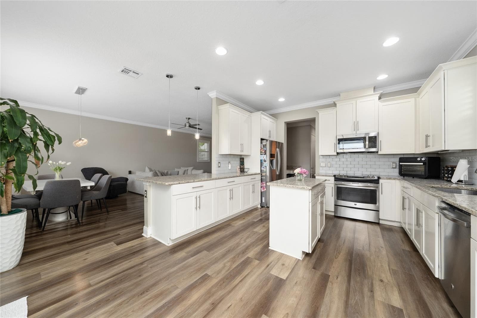 Single Family Residence at 5924 PAXTON CT, APOPKA, photo 13 of 38
