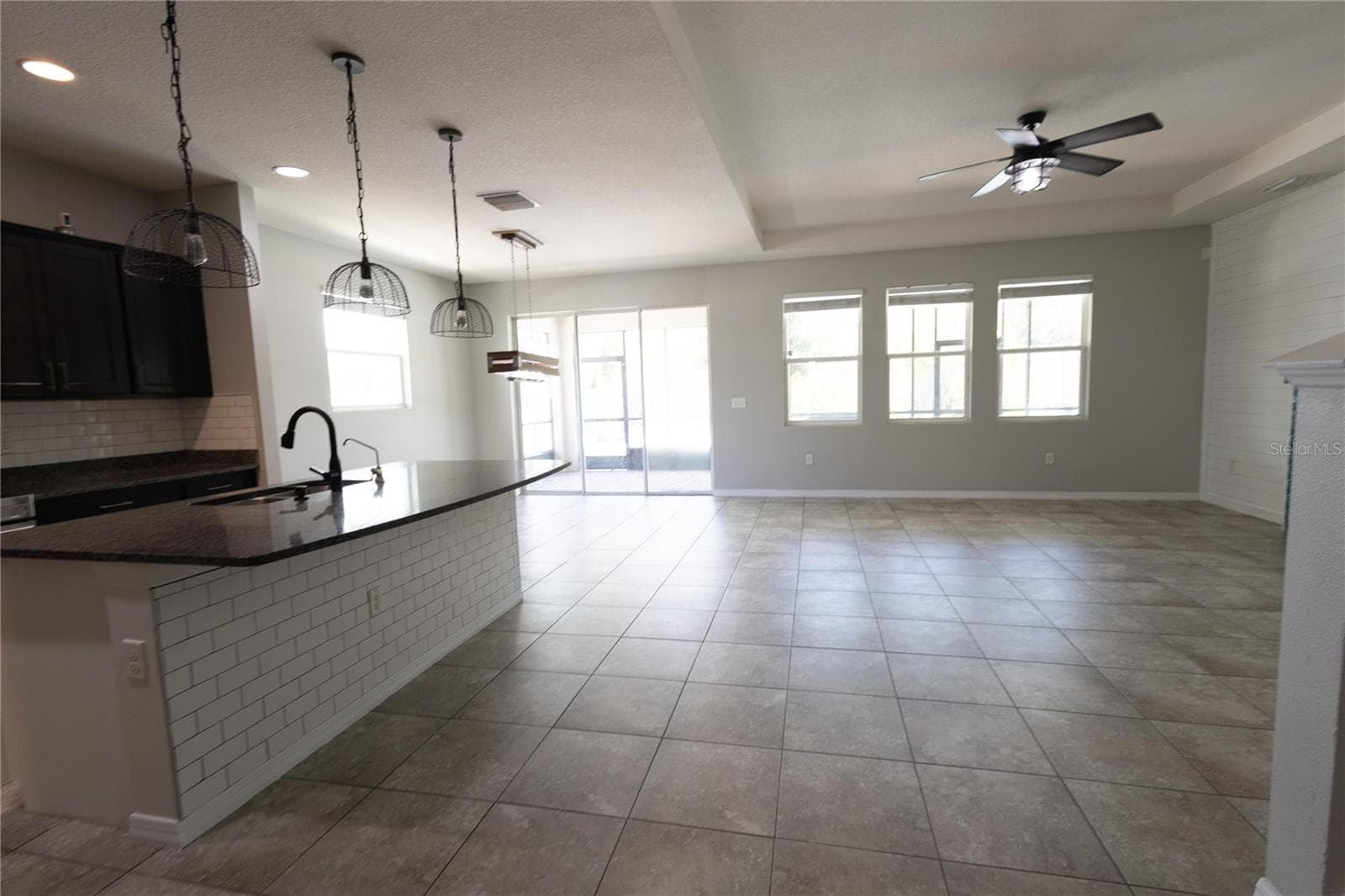 Single Family Residence at 5002 JACKEL CHASE DR, WIMAUMA, photo 10 of 46