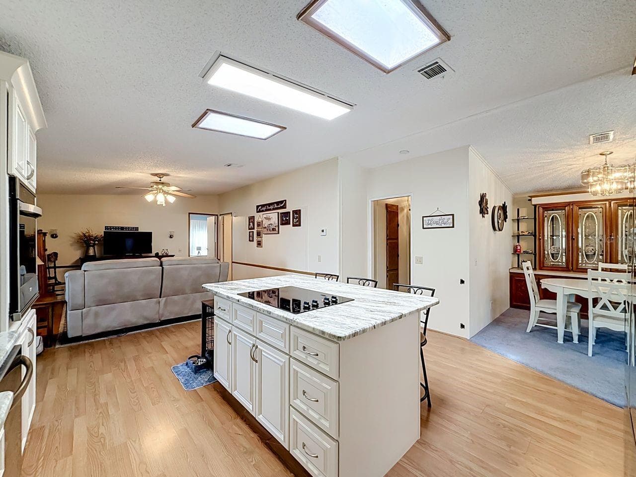 Kitchen - 1690 NASSAU CIR, TAVARES
