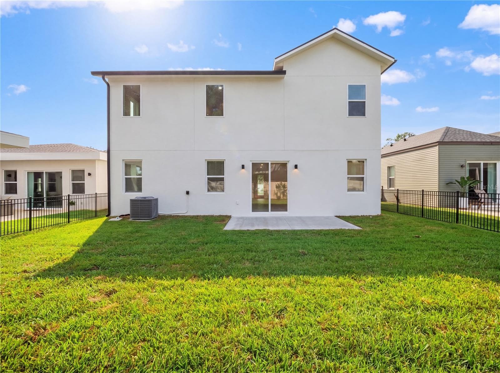 Single Family Residence at 423 SKYFIELD CT, LADY LAKE, photo 41 of 44