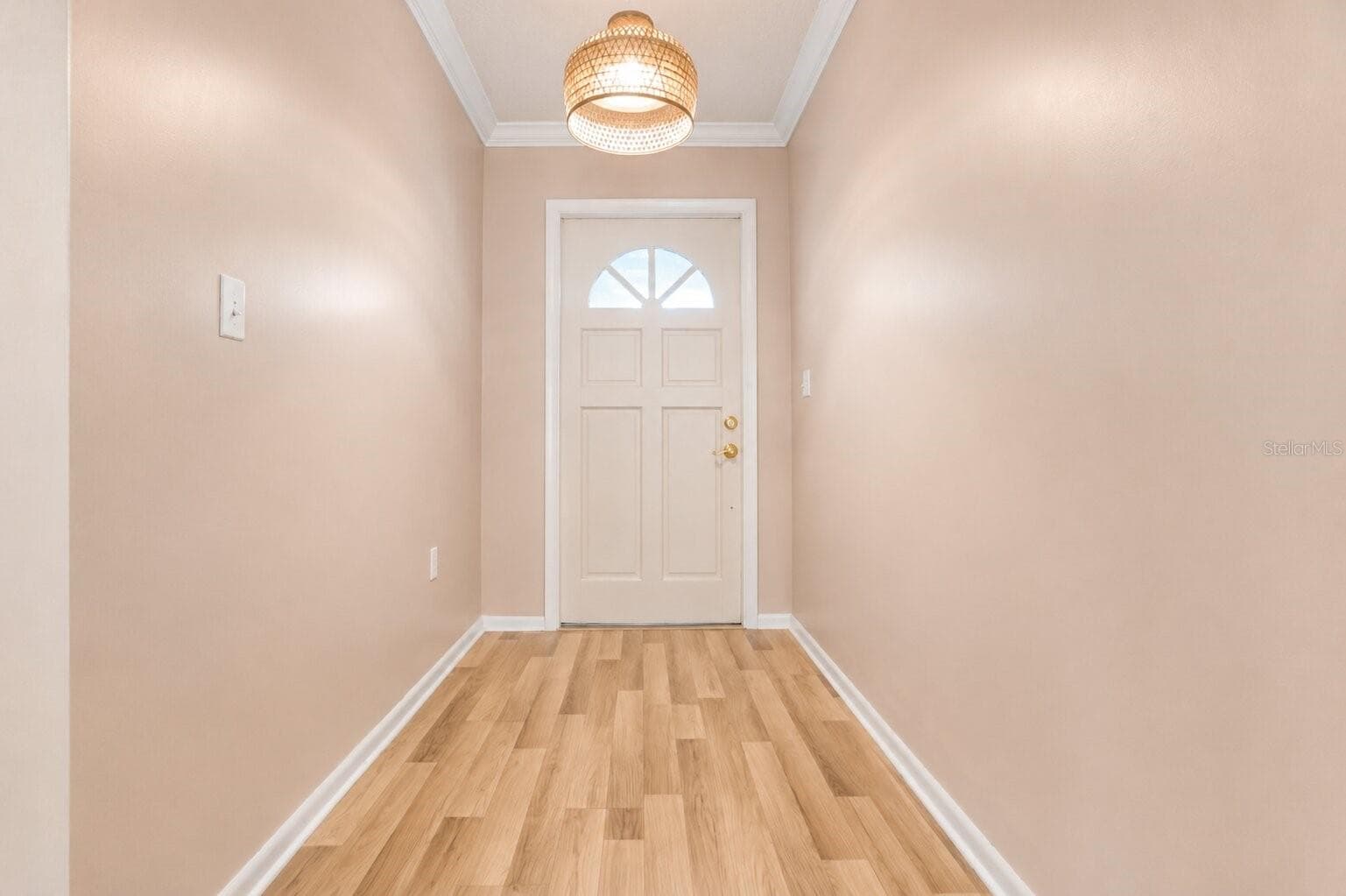 Villa at 510 PALMER CIR, PALM HARBOR, photo 4 of 31