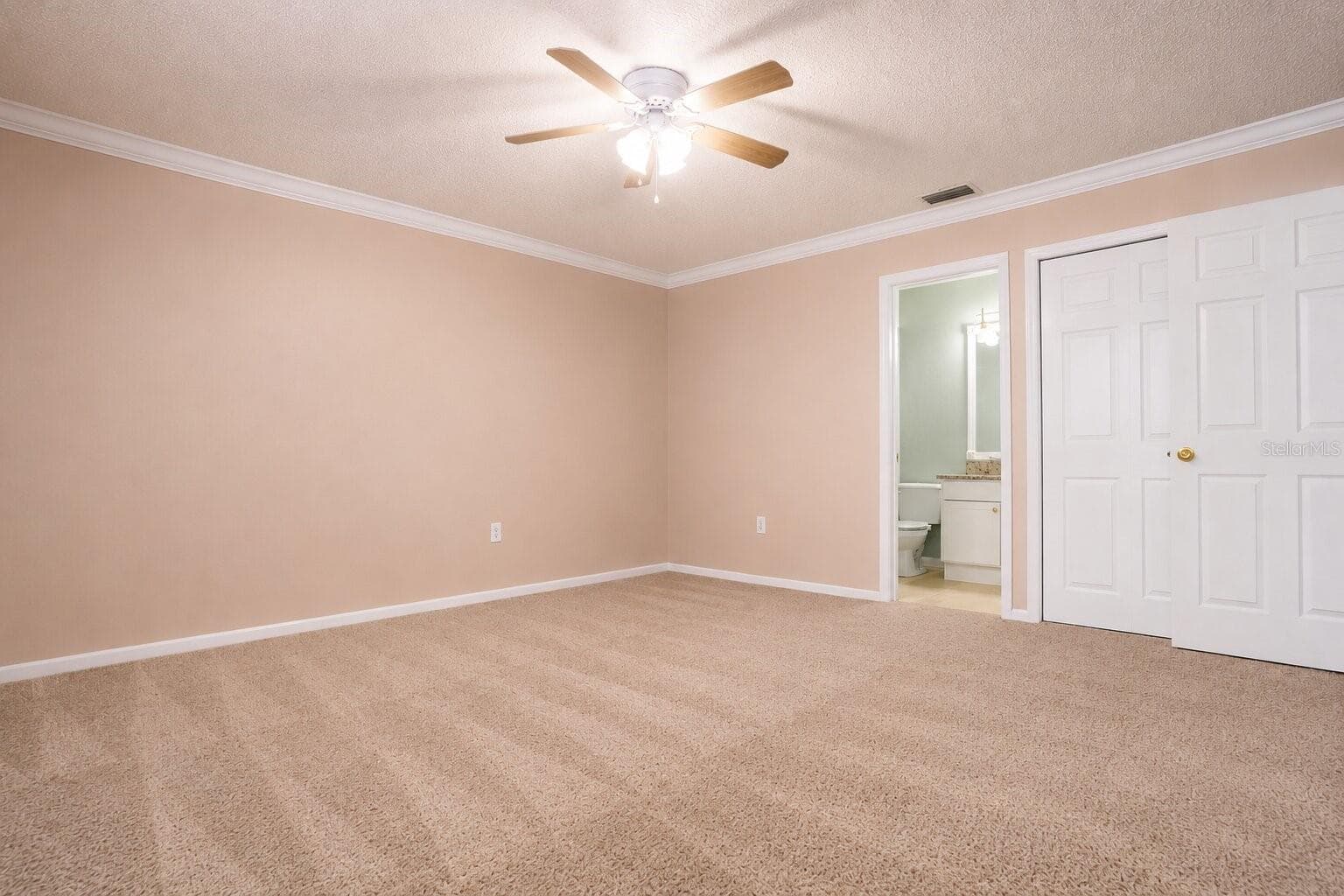 Villa at 510 PALMER CIR, PALM HARBOR, photo 20 of 31
