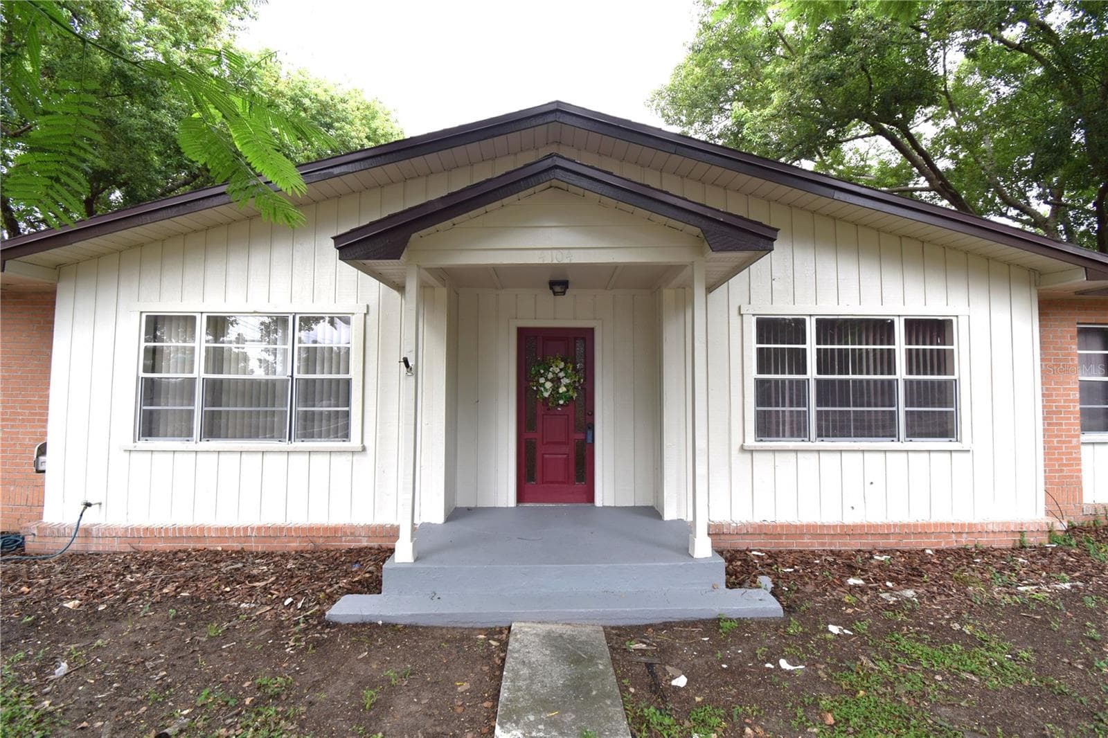 Single Family Residence at 4104 E COUNTY ROAD 540A, LAKELAND, photo 12 of 33