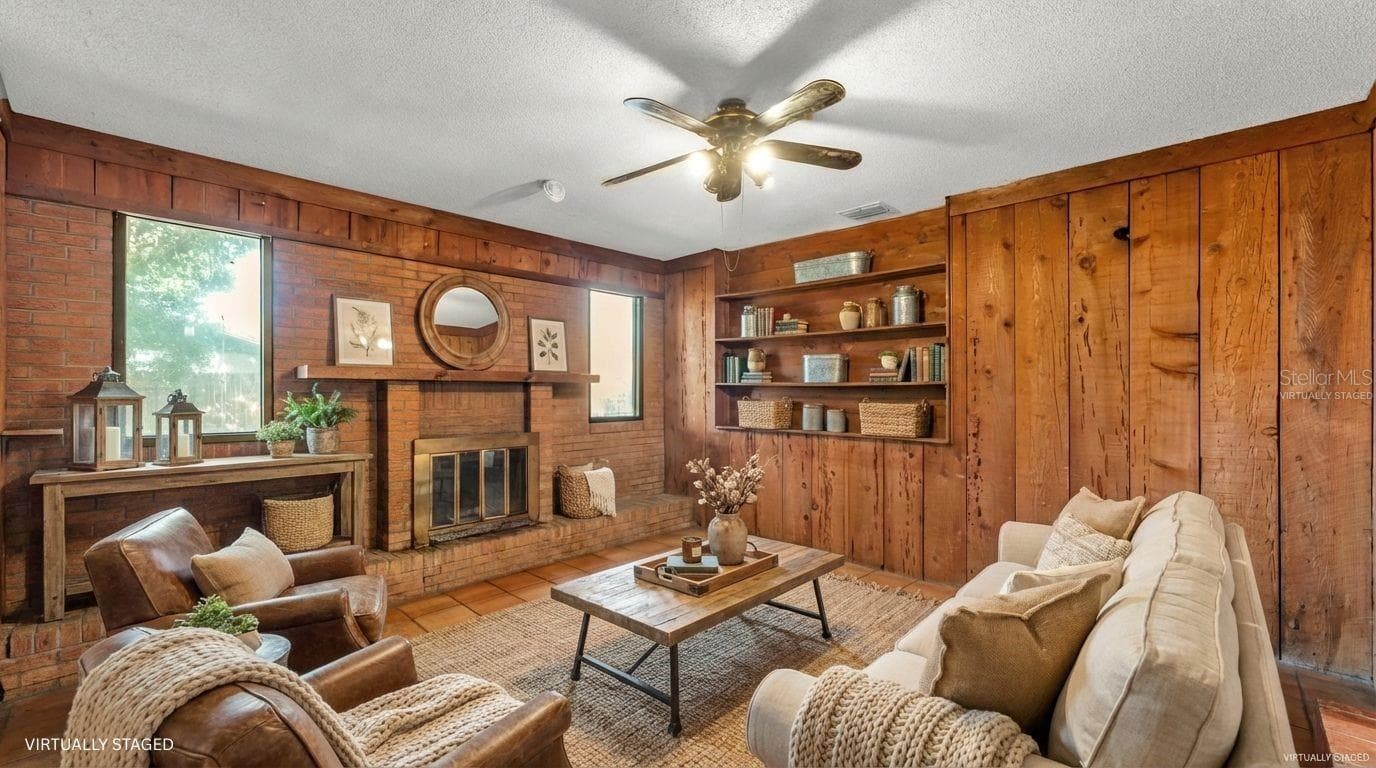 Virtually Staged - 4104 E COUNTY ROAD 540A, LAKELAND