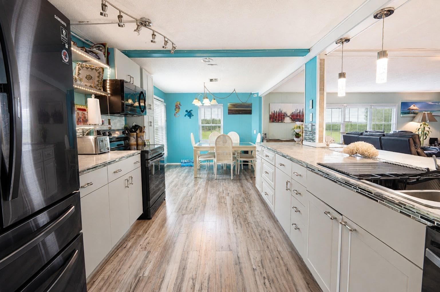 Manufactured Home at 4403 14TH ST E, ELLENTON, photo 10 of 42