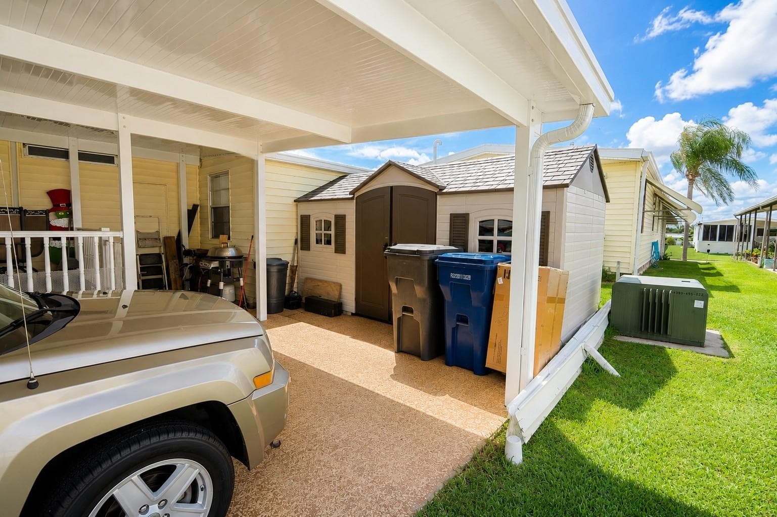 Manufactured Home at 4403 14TH ST E, ELLENTON, photo 19 of 42