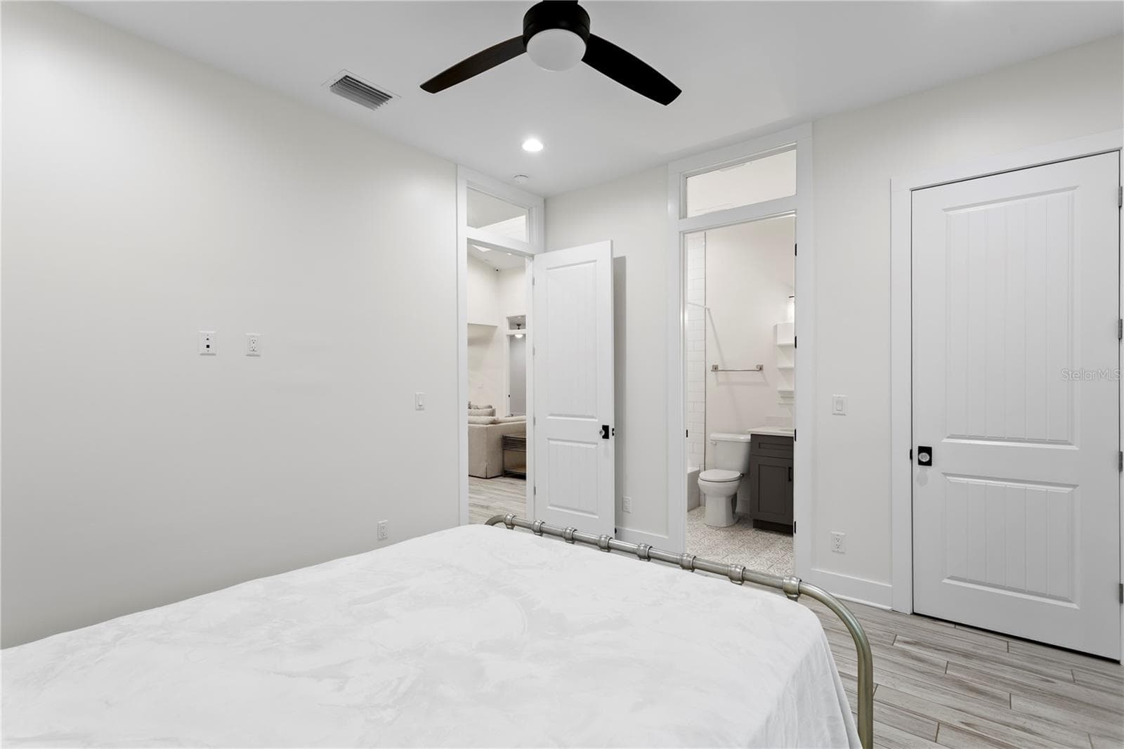 Single Family Residence at 1009 S MORRISON CT, TAMPA, photo 30 of 59