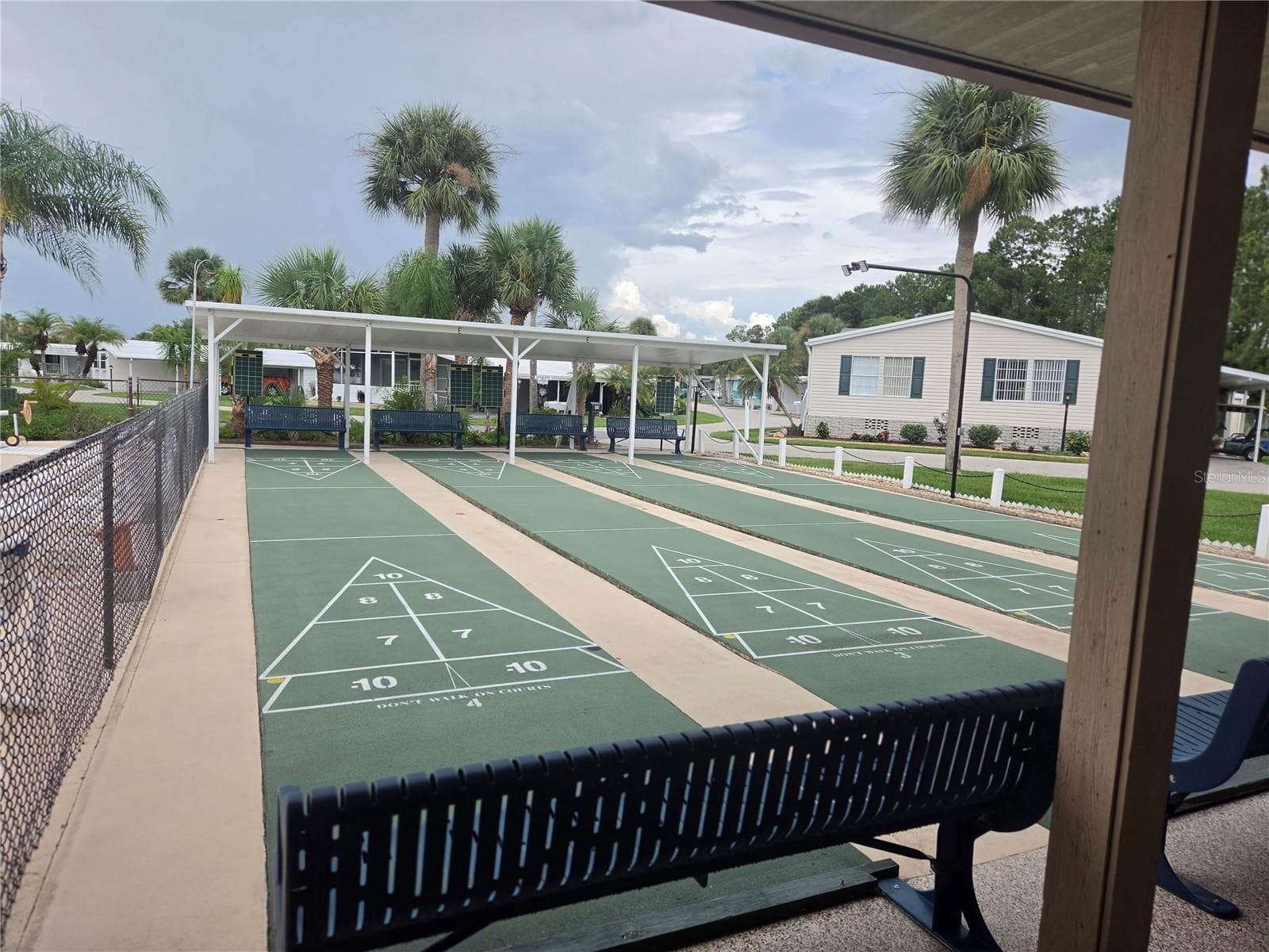 Manufactured Home at 628 LAKESIDE RANCH LN, WINTER HAVEN, photo 41 of 43
