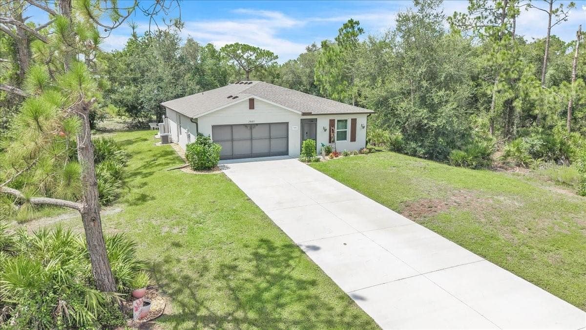 Single Family Residence at 28087 CHINQUAPIN DR, PUNTA GORDA, photo 32 of 38