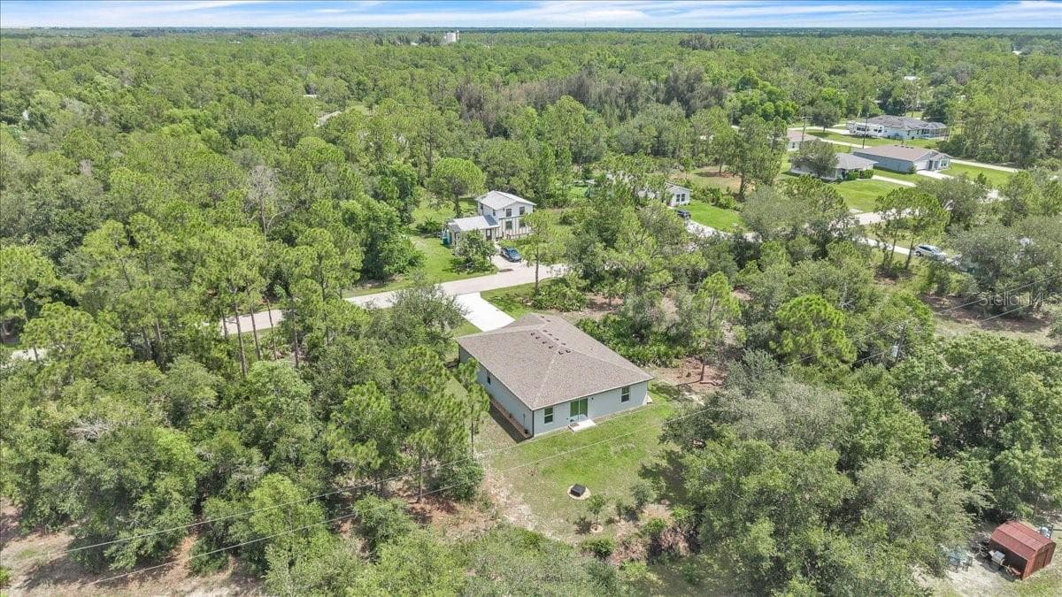 Single Family Residence at 28087 CHINQUAPIN DR, PUNTA GORDA, photo 33 of 38