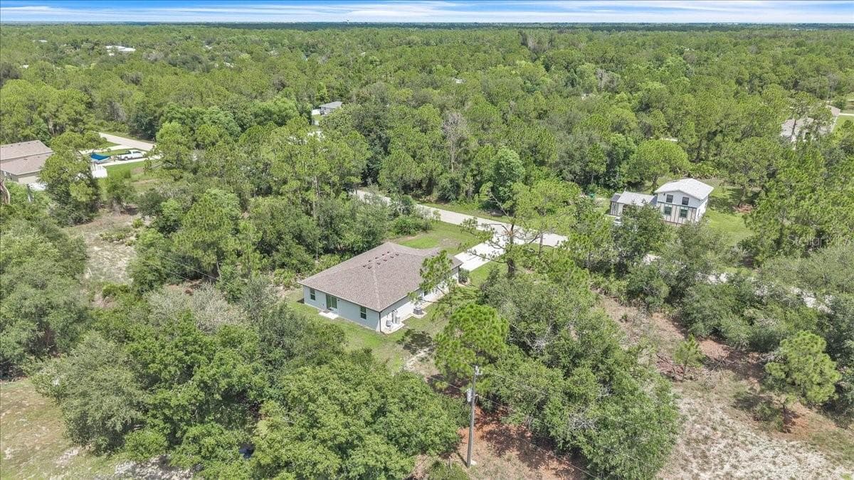 Single Family Residence at 28087 CHINQUAPIN DR, PUNTA GORDA, photo 34 of 38