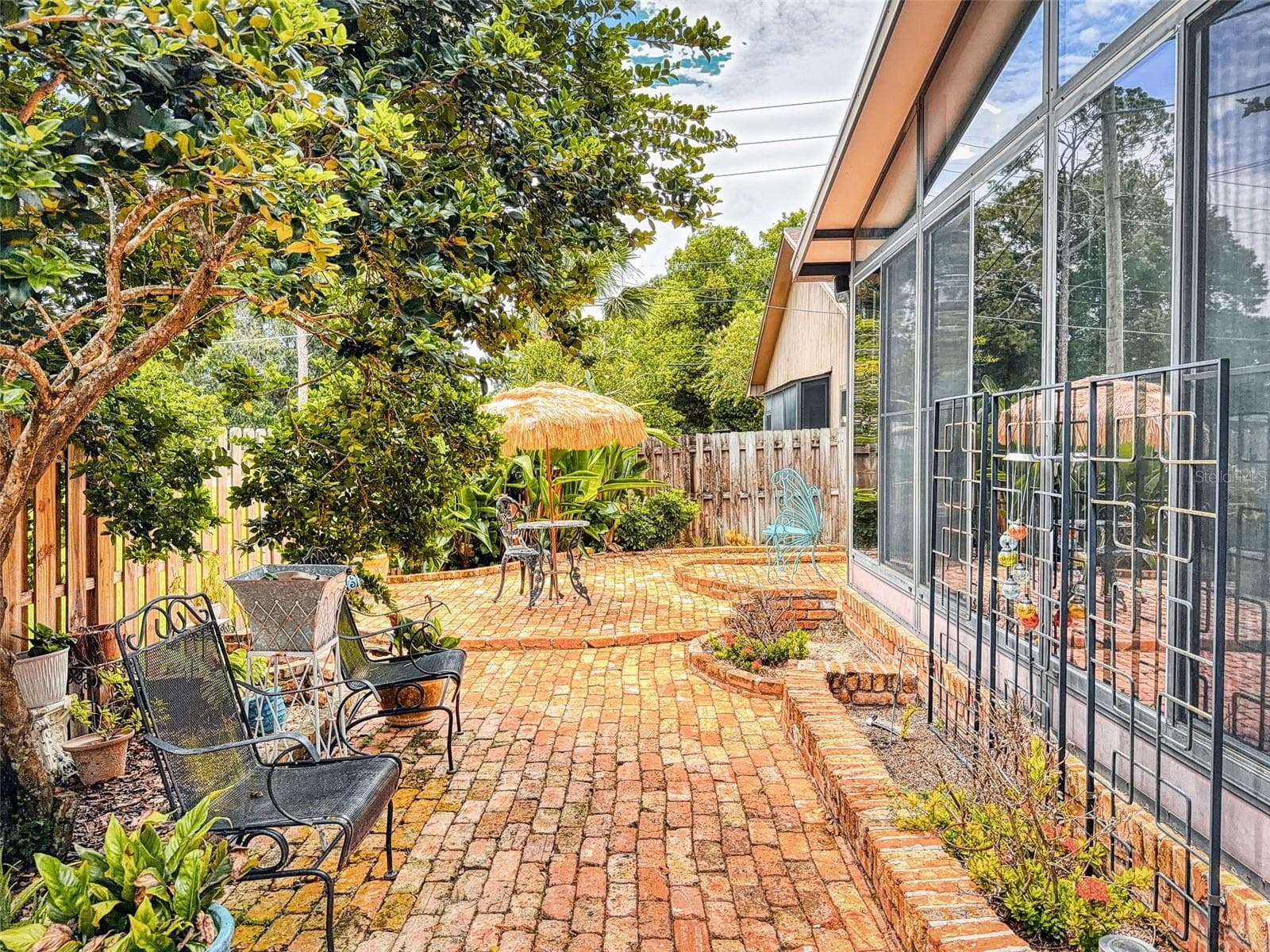 back patio - 102 COUNTRY PL, SANFORD