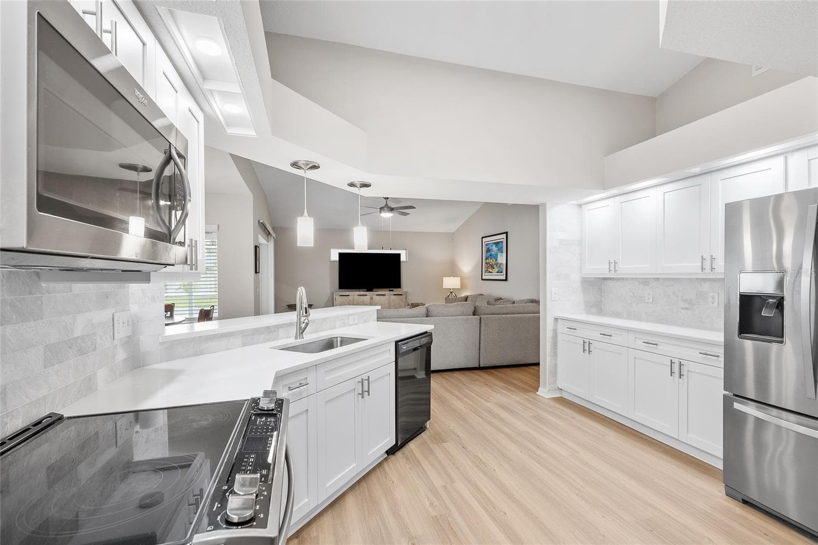 Single Family Residence at 22861 STERLING MANOR LOOP, LUTZ, photo 10 of 35
