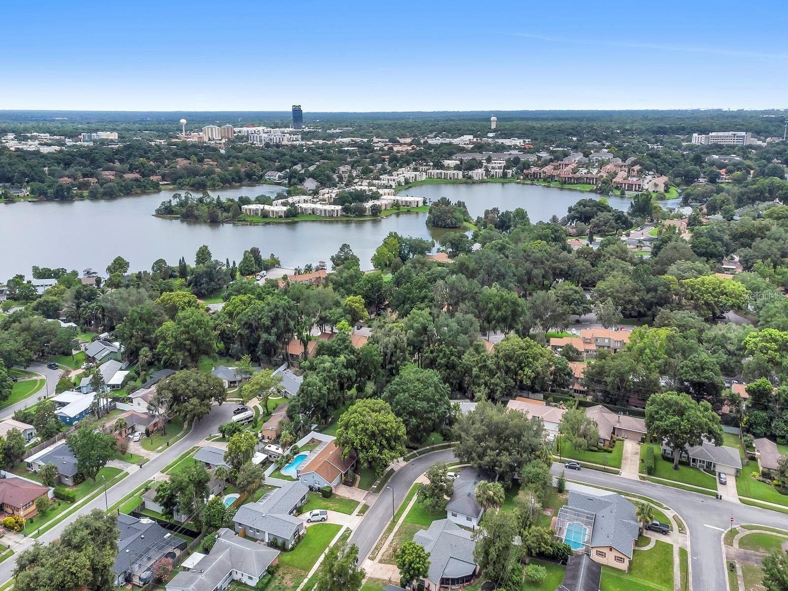 Lake Orienta - 521 FERNWOOD DR, ALTAMONTE SPRINGS