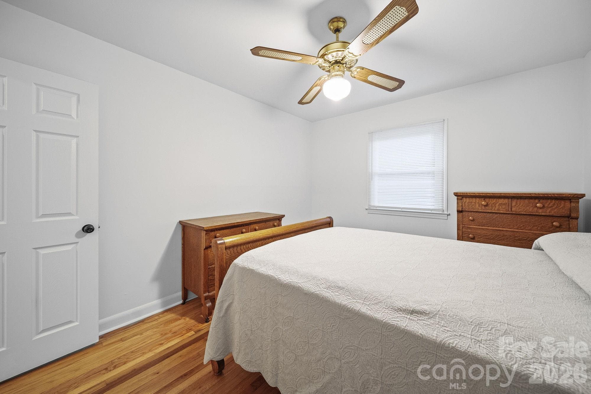 Single Family Residence at 304 Ford Street, Cramerton, photo 17 of 29