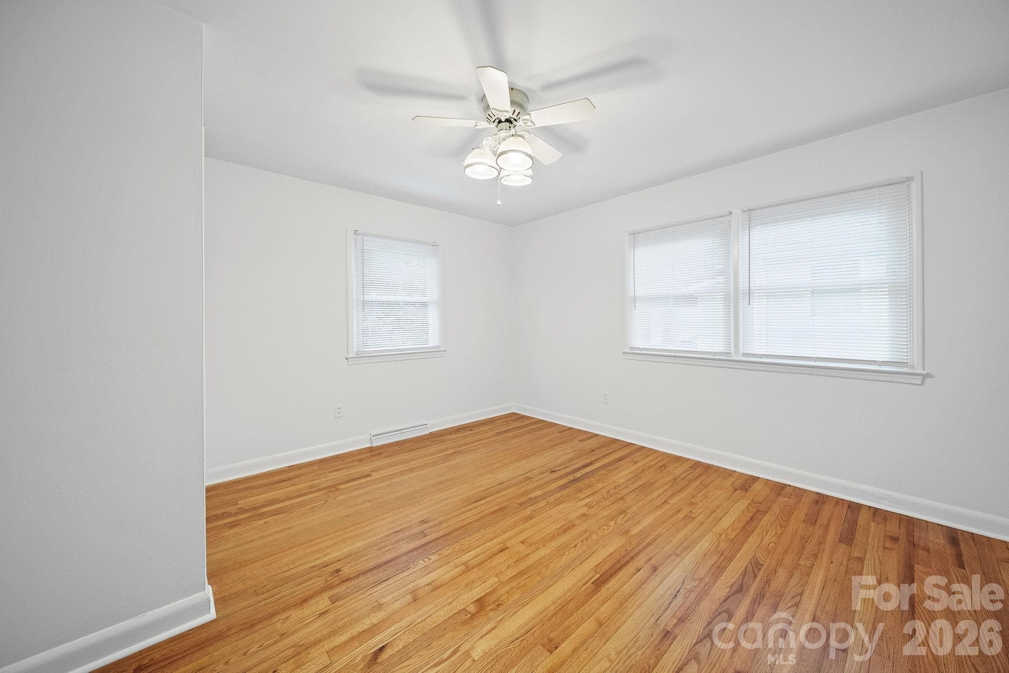 Single Family Residence at 304 Ford Street, Cramerton, photo 19 of 29