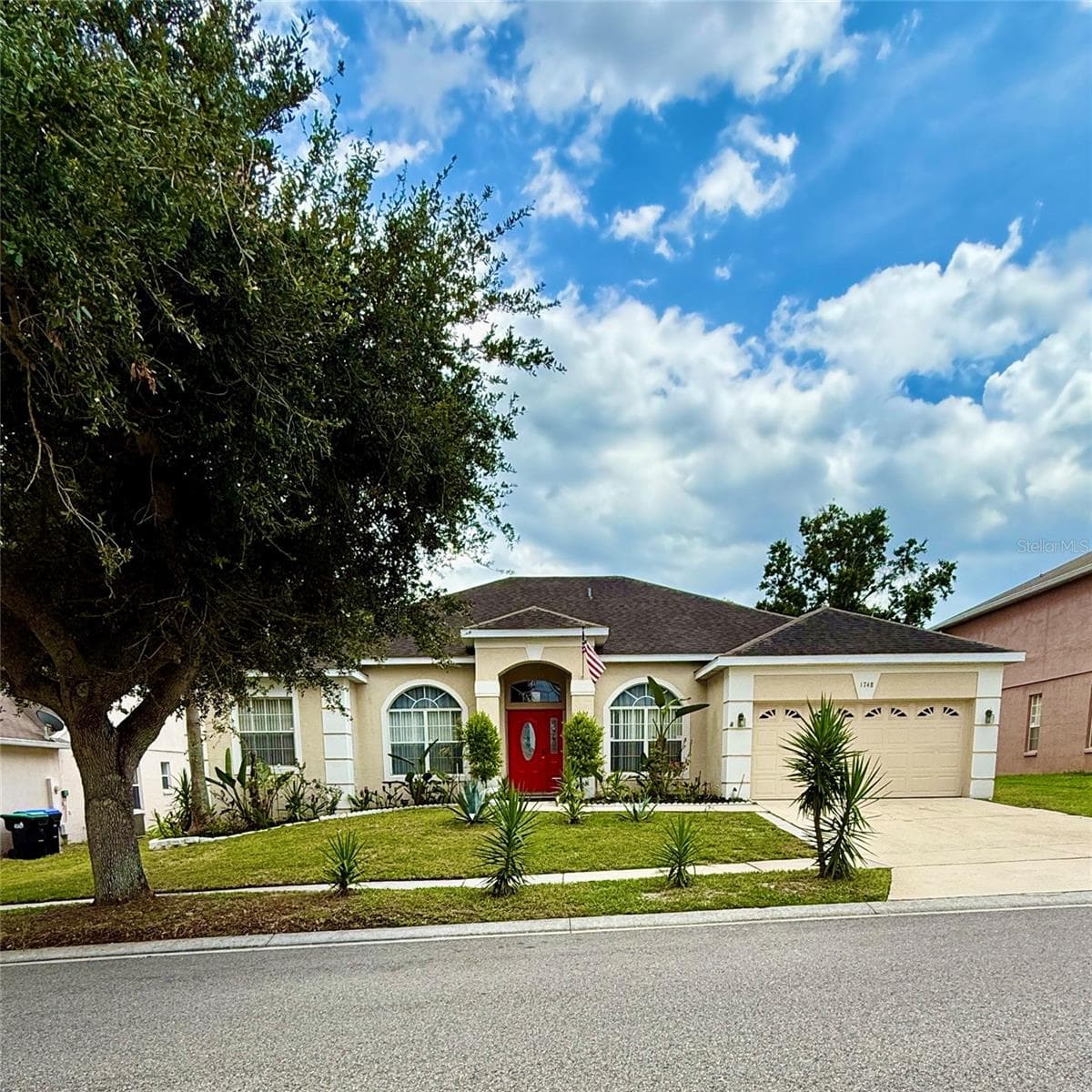1748 FLORENCE VISTA BLVD