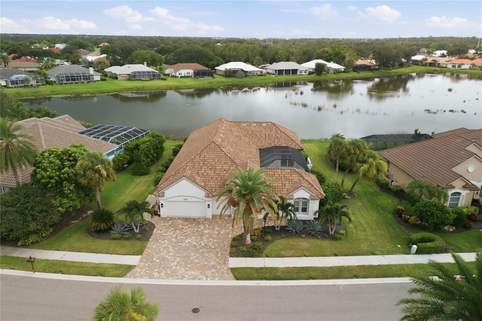 309 S STONE BRIAR CREEK DR