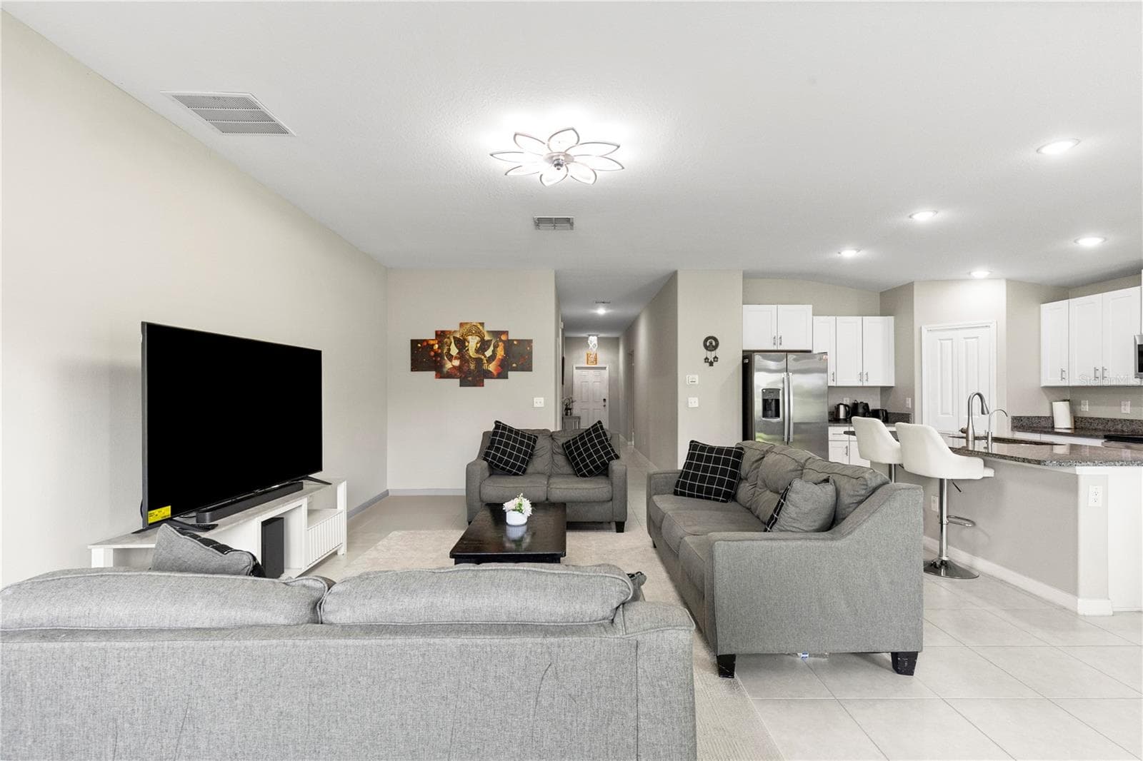 Single Family Residence at 31664 SUN KETTLE LOOP, WESLEY CHAPEL, photo 12 of 53