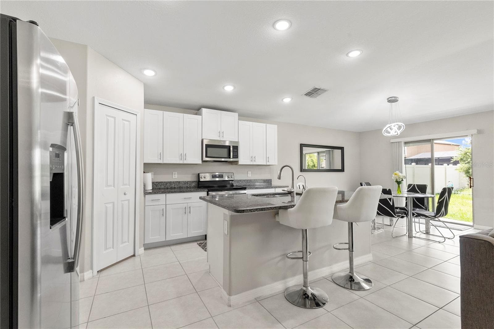 Single Family Residence at 31664 SUN KETTLE LOOP, WESLEY CHAPEL, photo 17 of 53